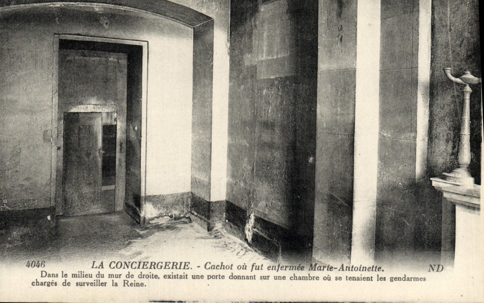 VINTAGE POSTCARD Paris the Caretaker's lodge Dungeon Or Was Enfermee Marie Antoinette