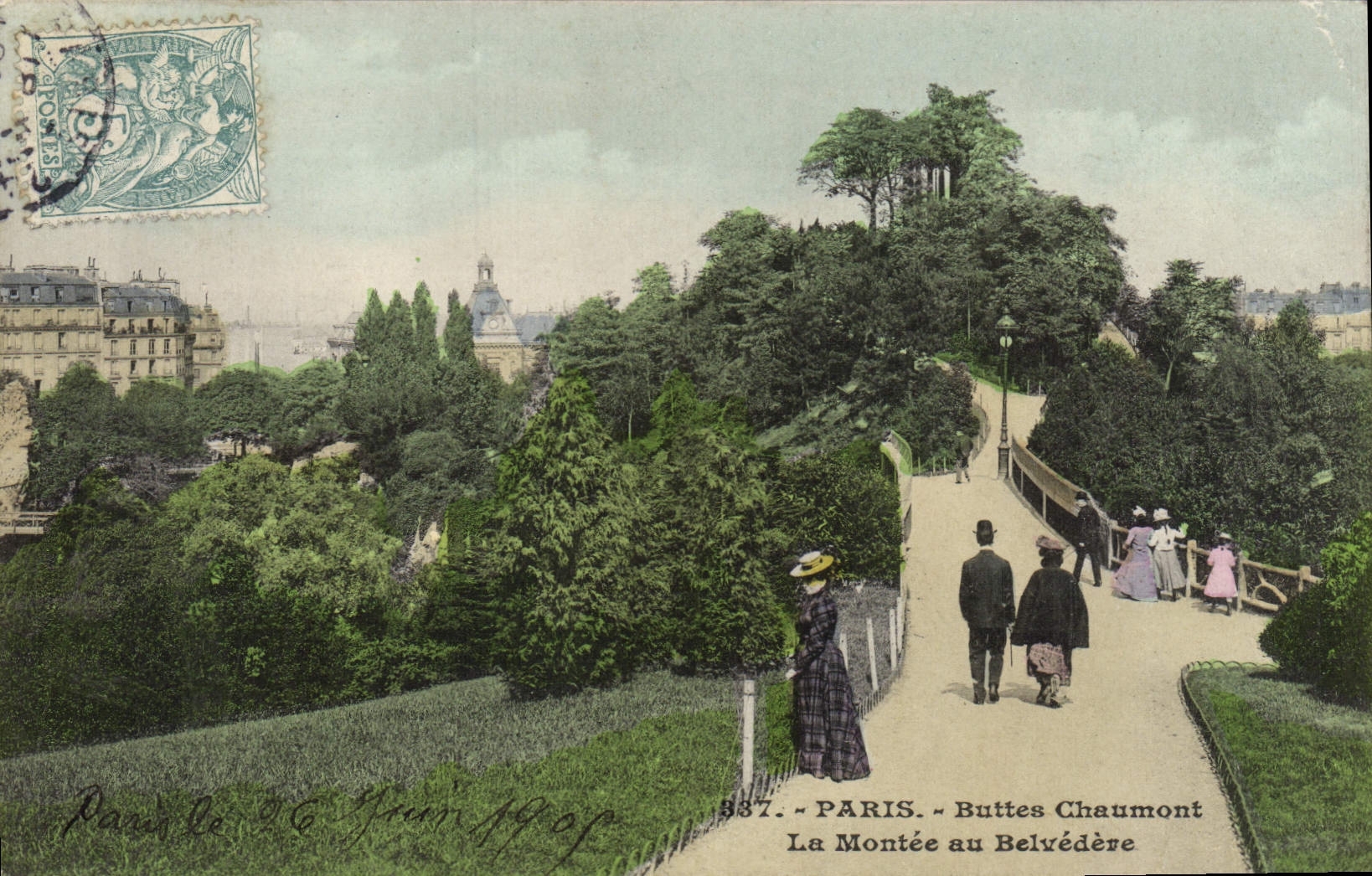 CPA Paris Buttes Chaumont La Montee Au Belvedere