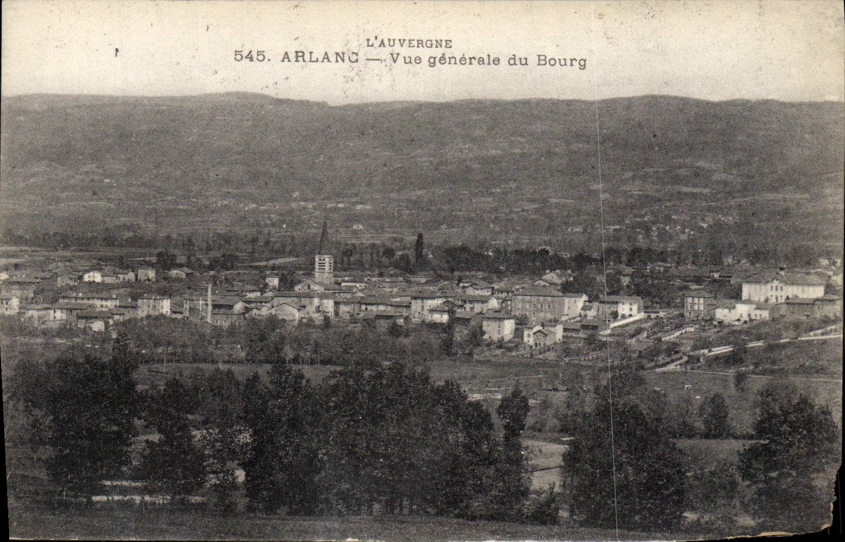 CPA L'Auvergne Arlanc Vue Generale Du Bourg
