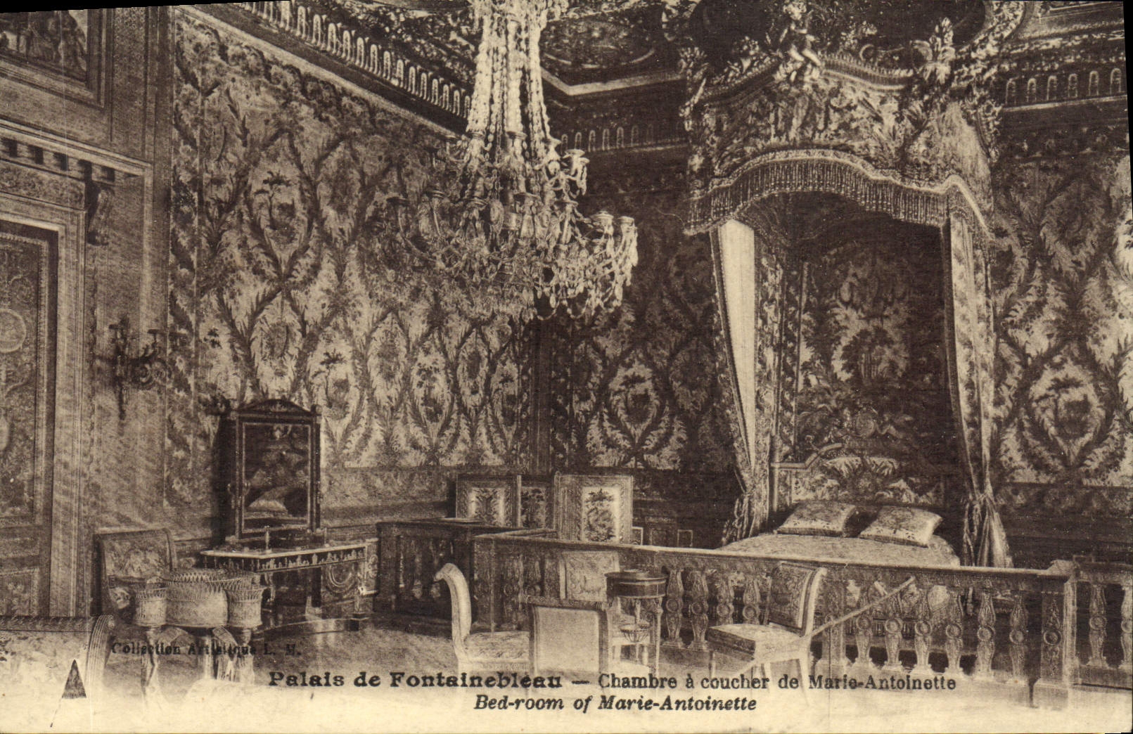 VINTAGE POSTCARD Palate De Fontainebleau room To be slept Of Marie Antoinette