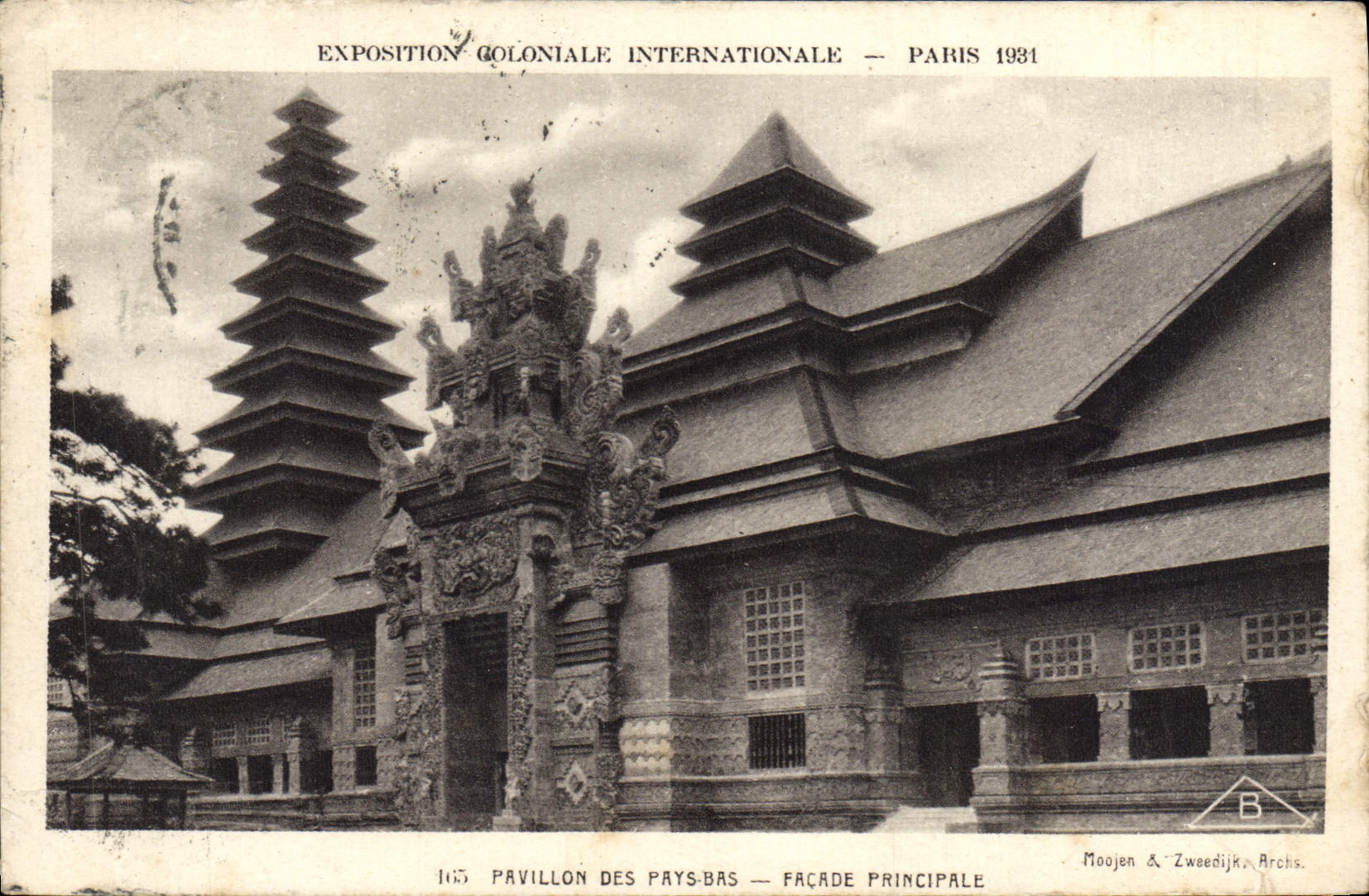 VINTAGE POSTCARD Fair Colonial International Paris 1931 House Of the Netherlands Principal Frontage