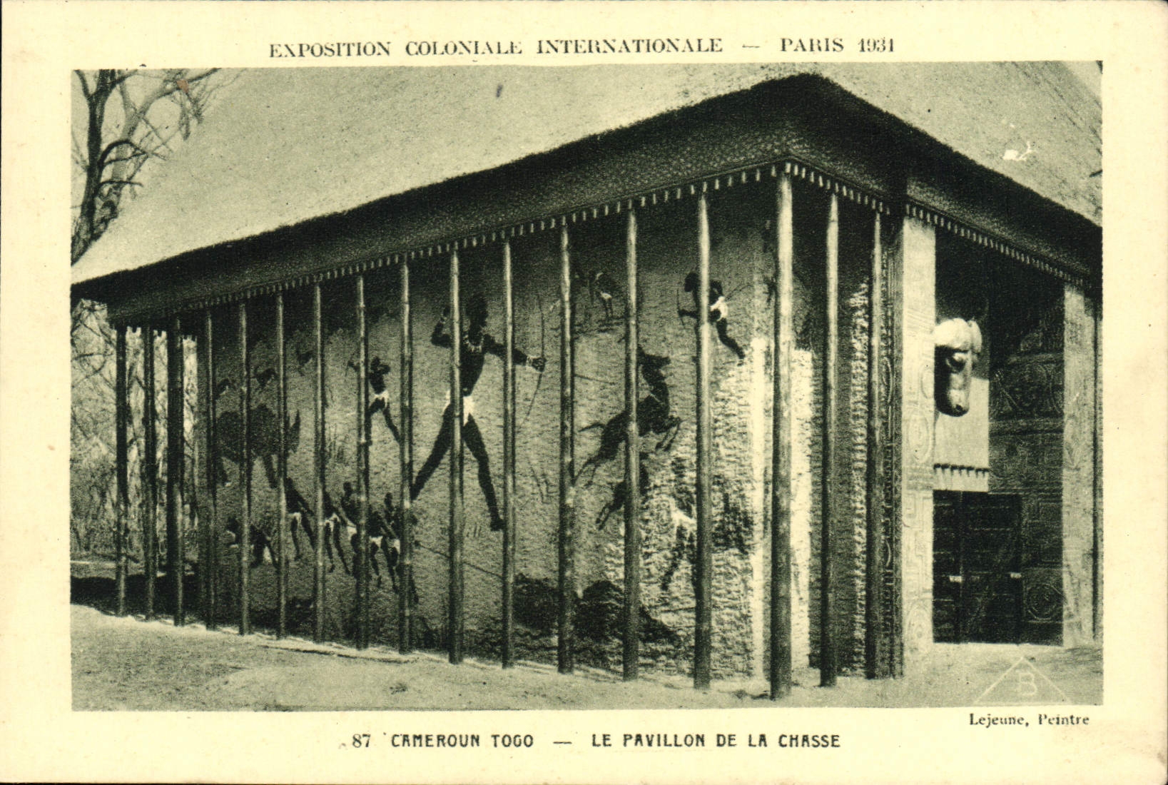 VINTAGE POSTCARD Fair Colonial International Paris Cameroun Togo the Hunting lodge