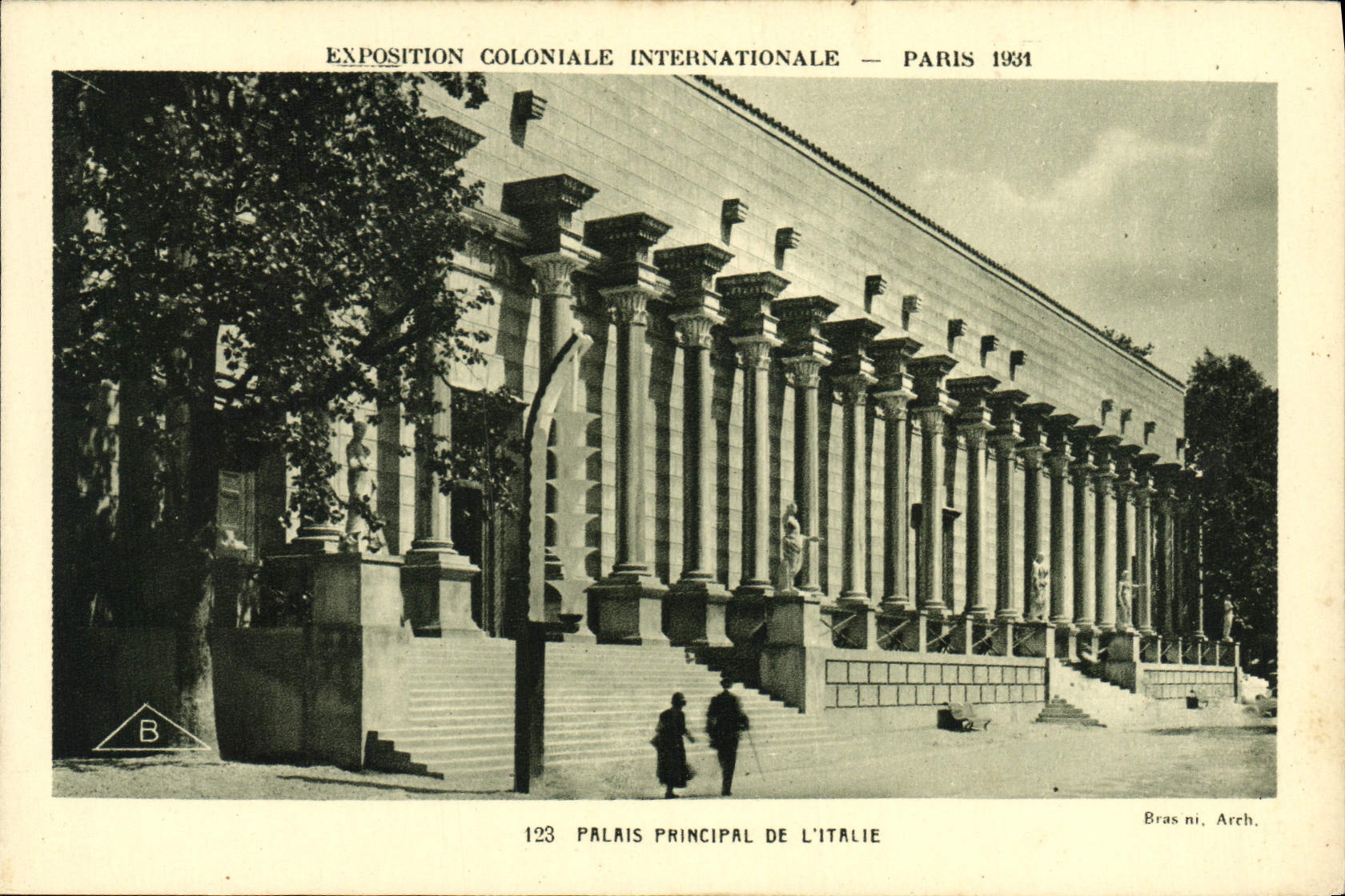 VINTAGE POSTCARD Fair Colonial International Paris 1931 Palais the main thing of Italy