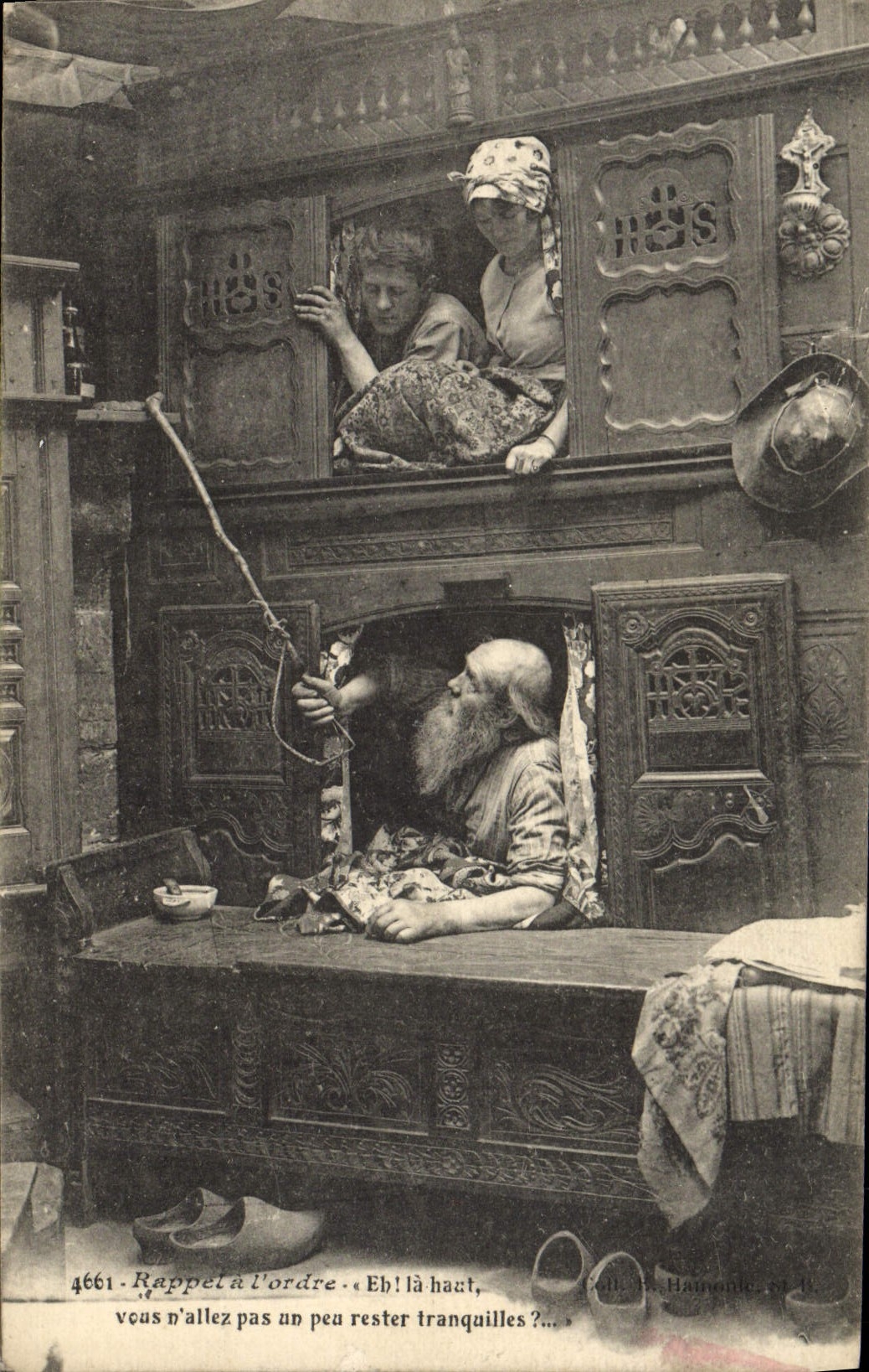 CPA Les Lits Clos Folklore