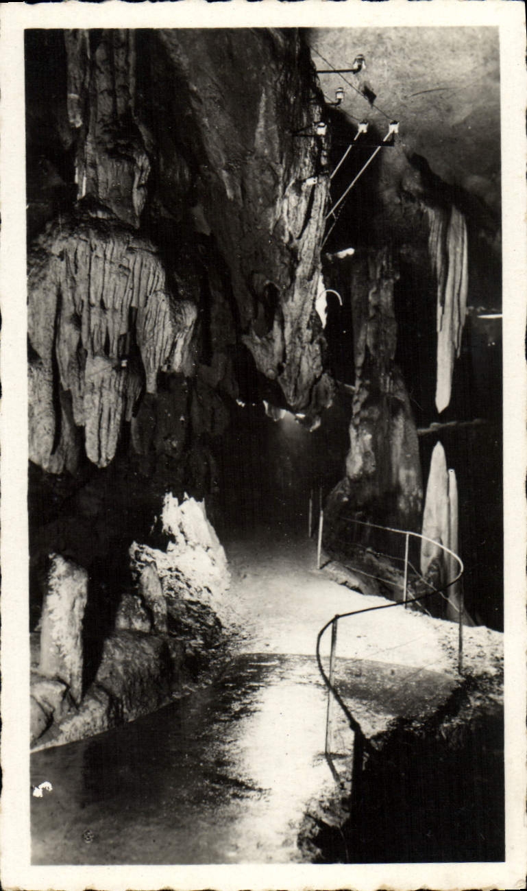 CPM Les grottes de Betharram Le vestibule