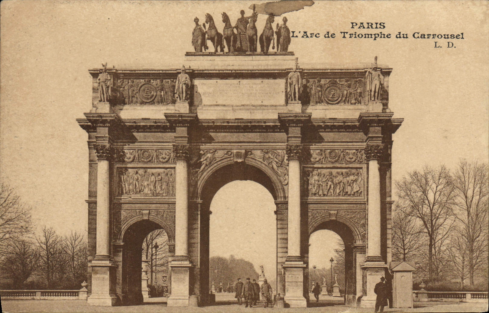 CPA Paris L'Arc de Triomphe du Carrousel