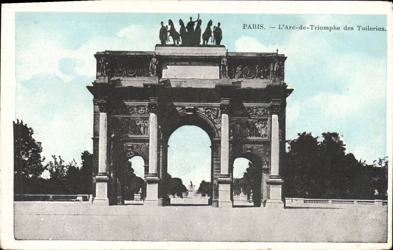 CPA Paris Arc de Triomphe aux Tuileries
