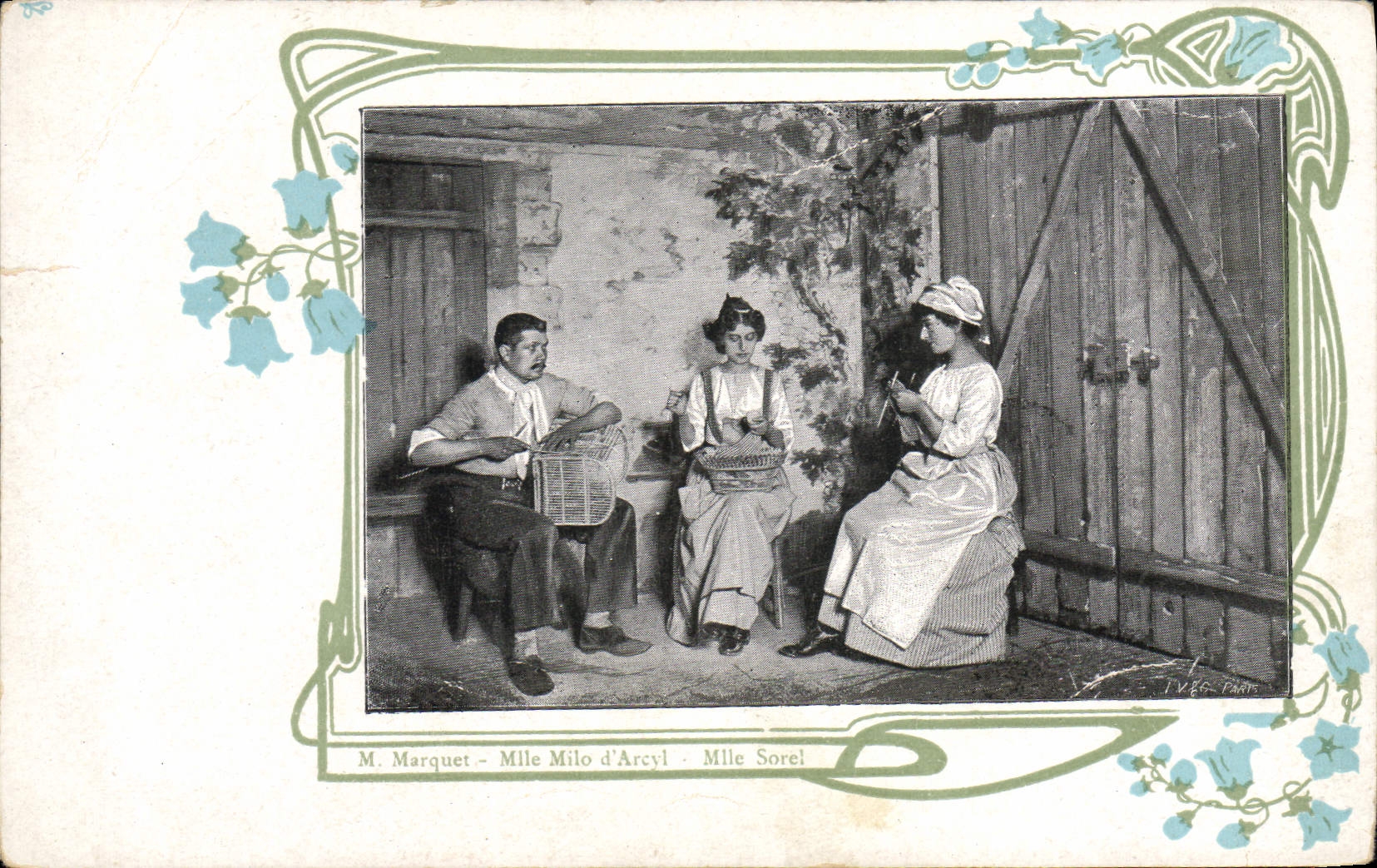 CPA Fantaisie Femme Publicite Chaussures James Genty Rue Bossuet Dijon