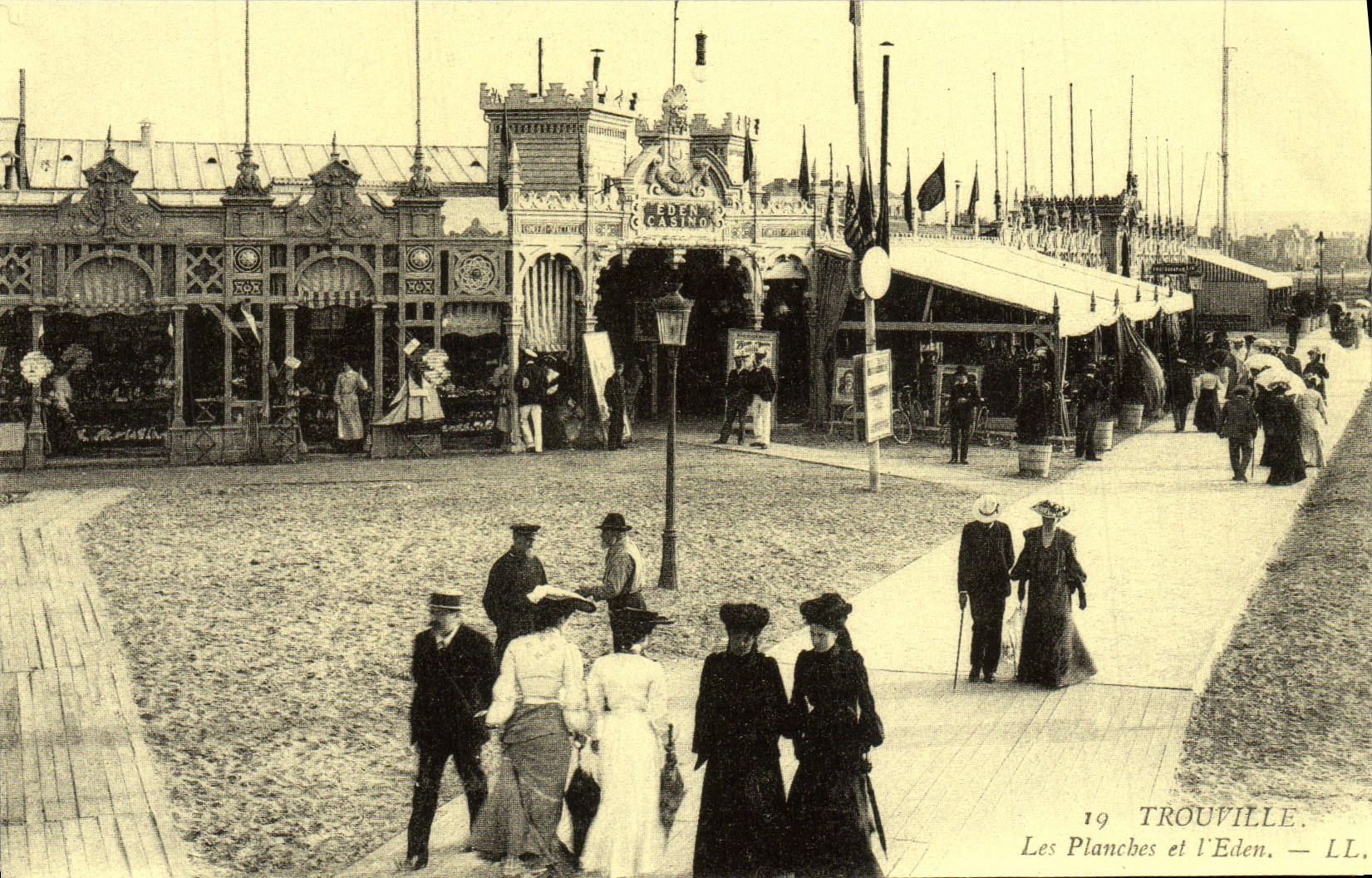 REPRO Trouville Les Planches Et l'Eden