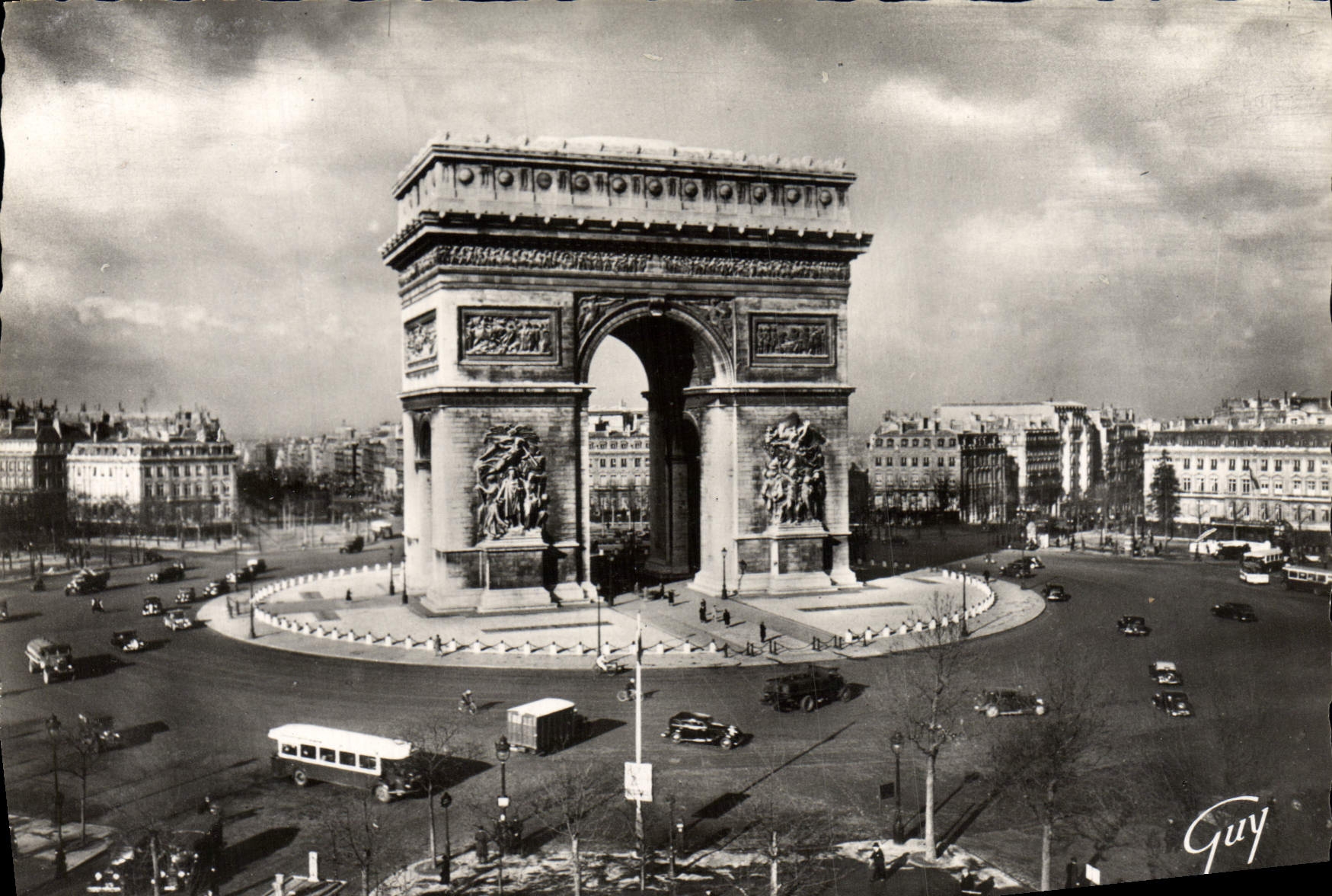 MODERN CARD Paris And Its Wonders Place And Arc de Triomphe Of Etoile