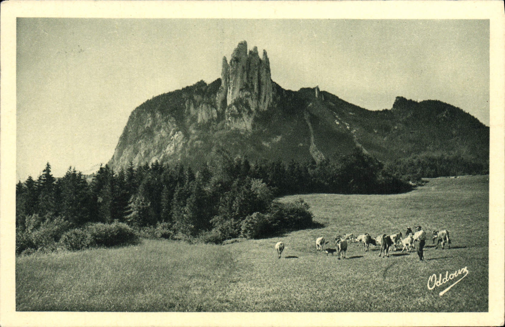 CPA Le Trois Pucelles Saint Nizier