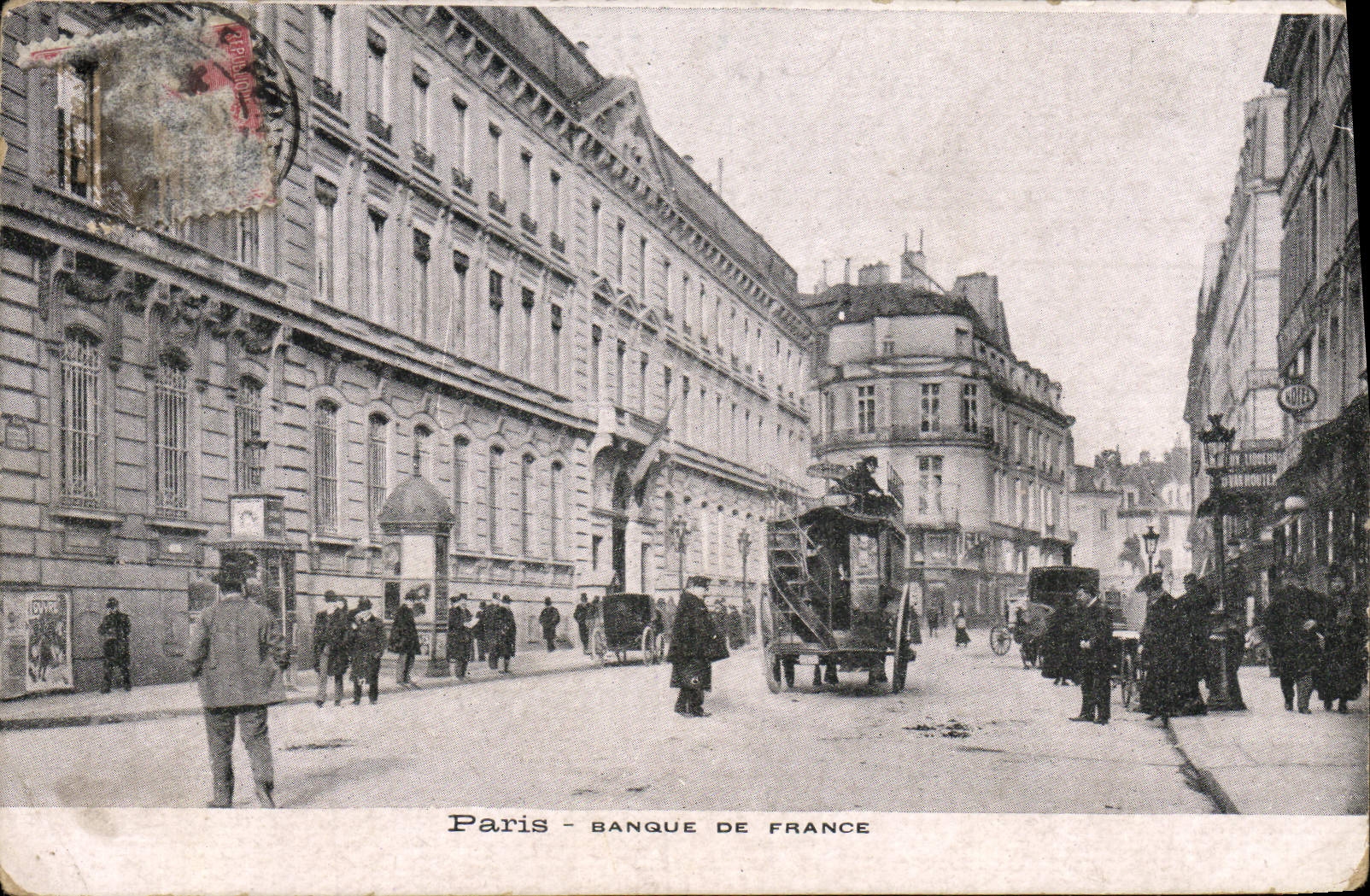 VINTAGE POSTCARD Paris Banque de France