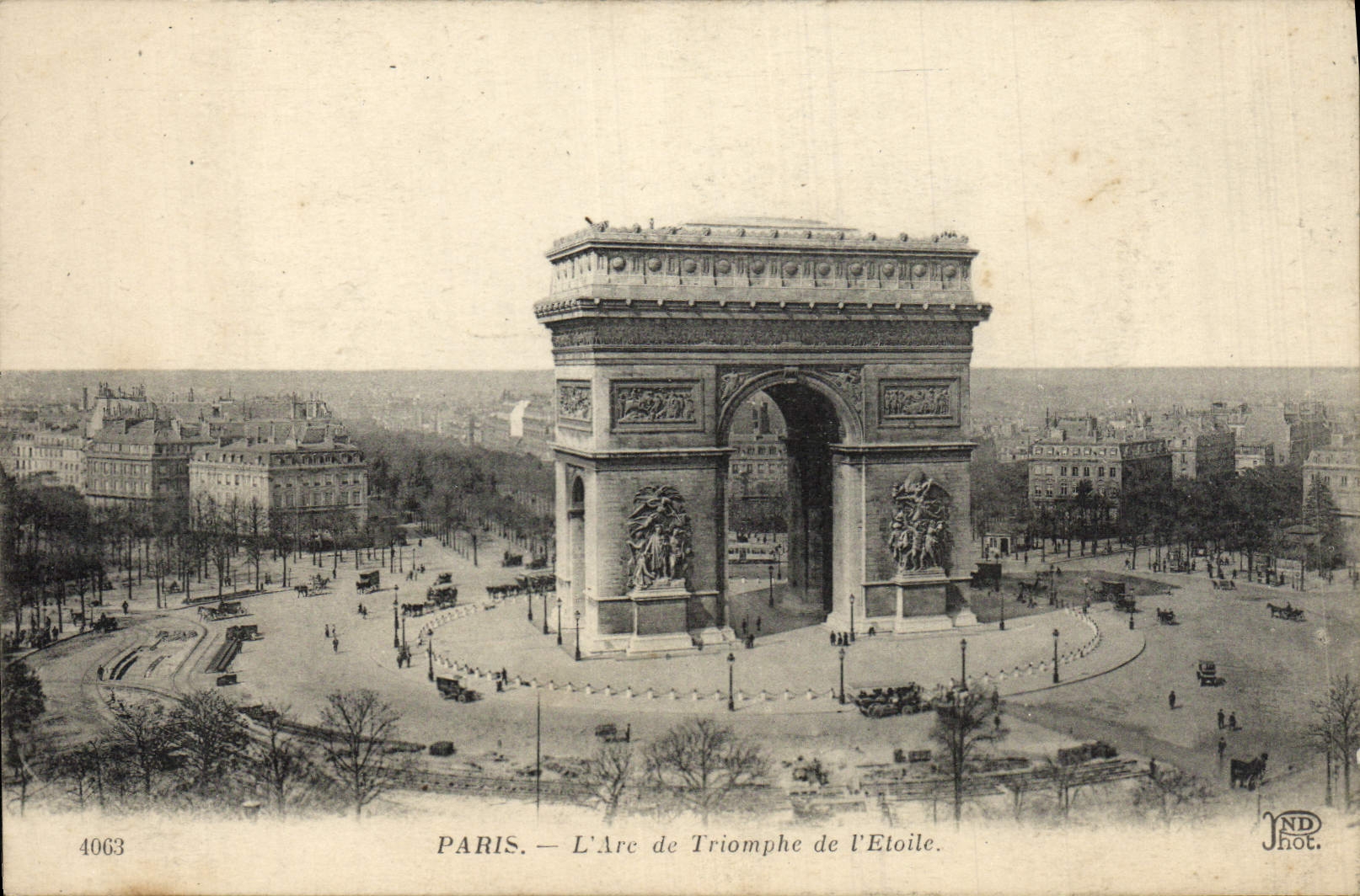 CPA Paris L'Arc de Triomphe de I'Etoile