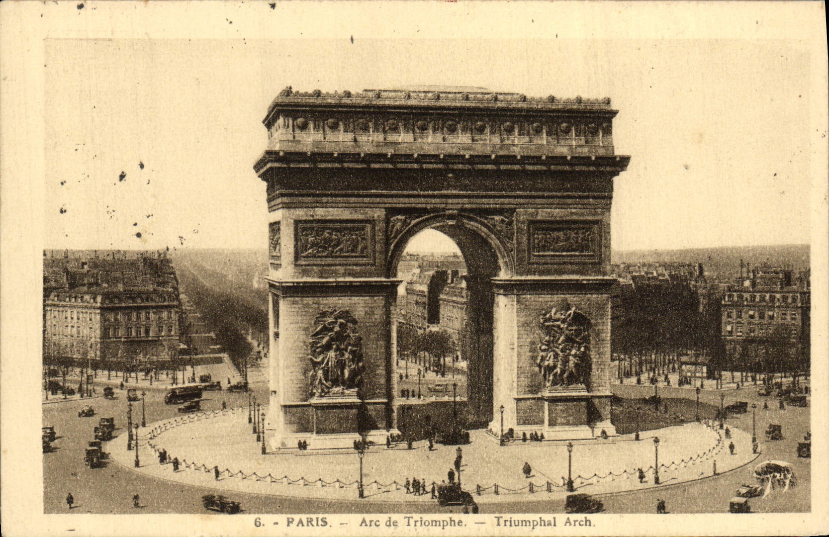 CPA Paris L'Arc de Triomphe 