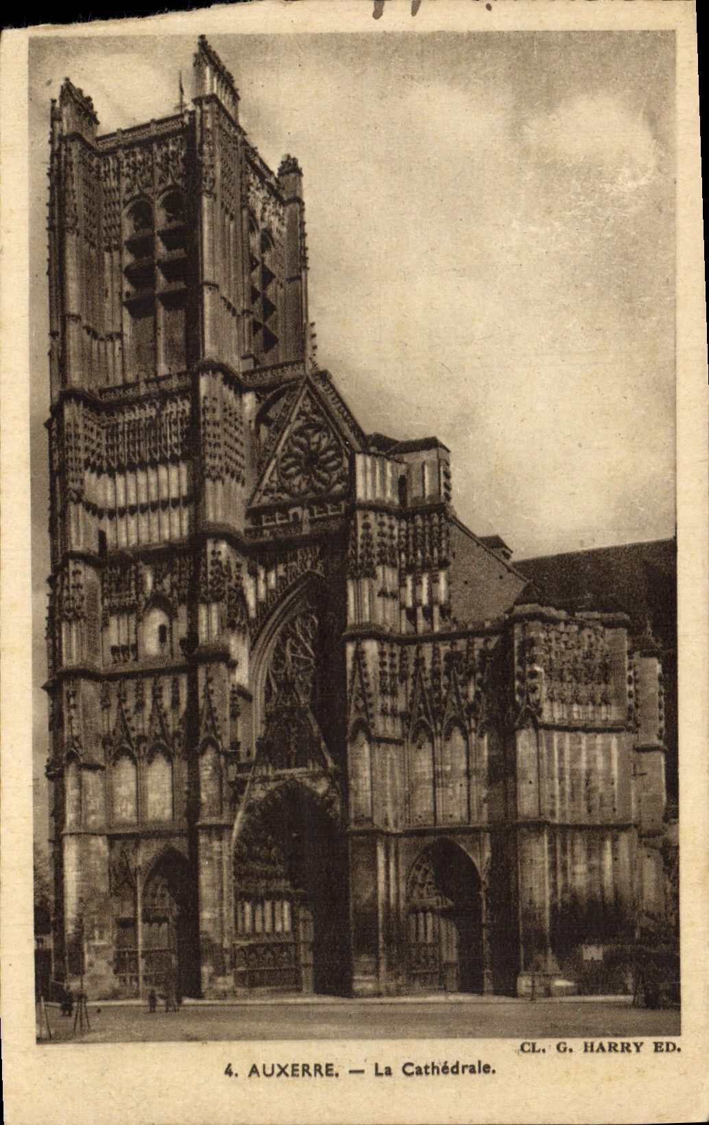 CPA Auxerre La Cathedrale