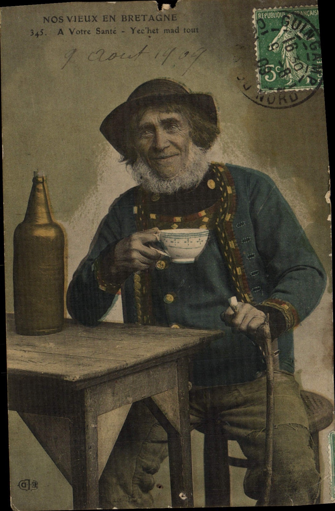 CPA Nos Vieux En Bretagne A Votre Sante Folklore