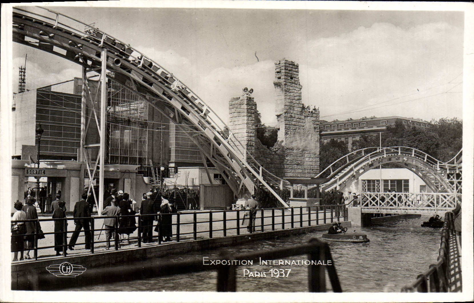 VINTAGE POSTCARD International exhibition Paris 1937 a passage of the cyclone Horse-gear