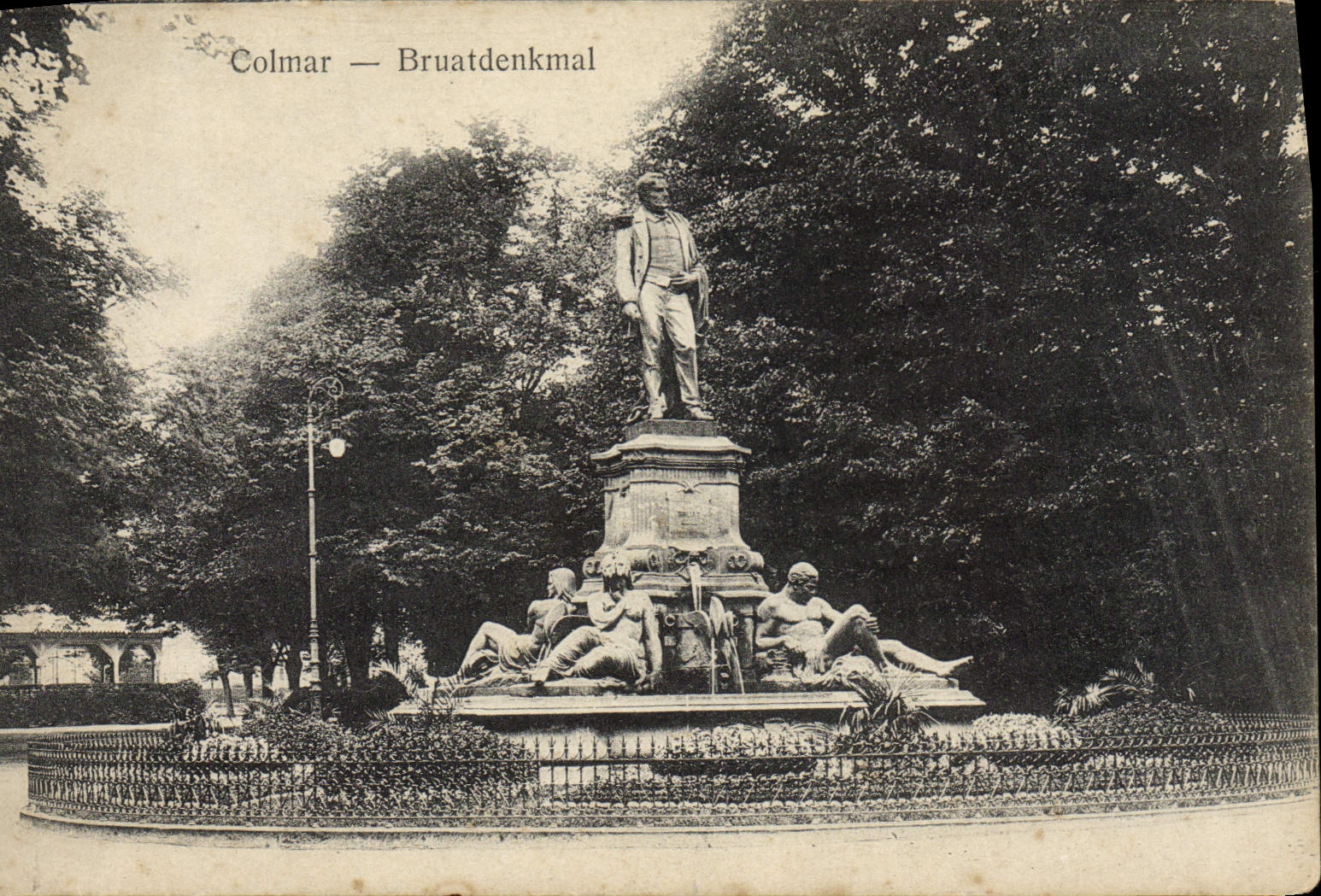 CPA Colmar Bruatdenkmal