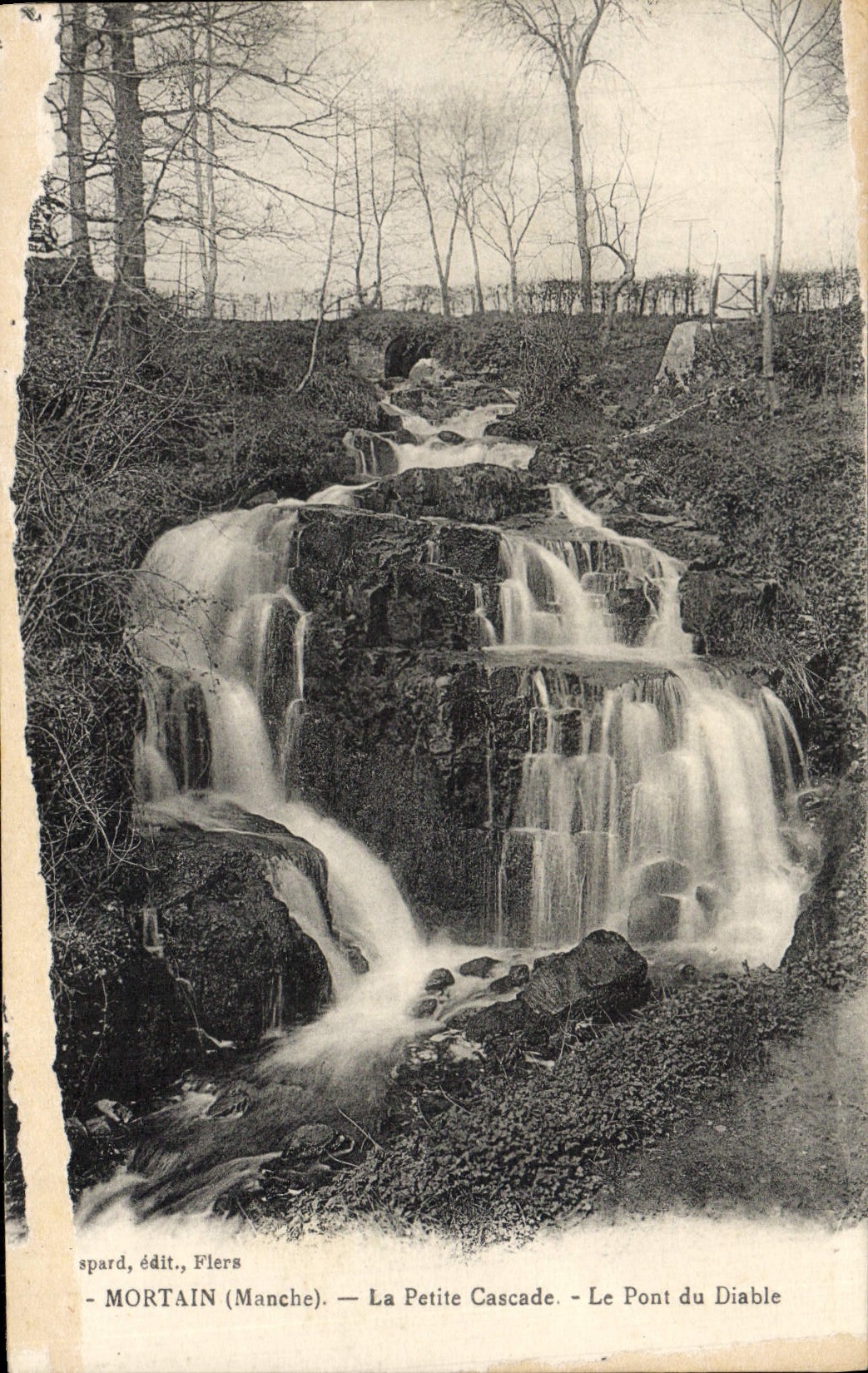 CPA Mortain La Petite Cascade Le Pont Du Diable