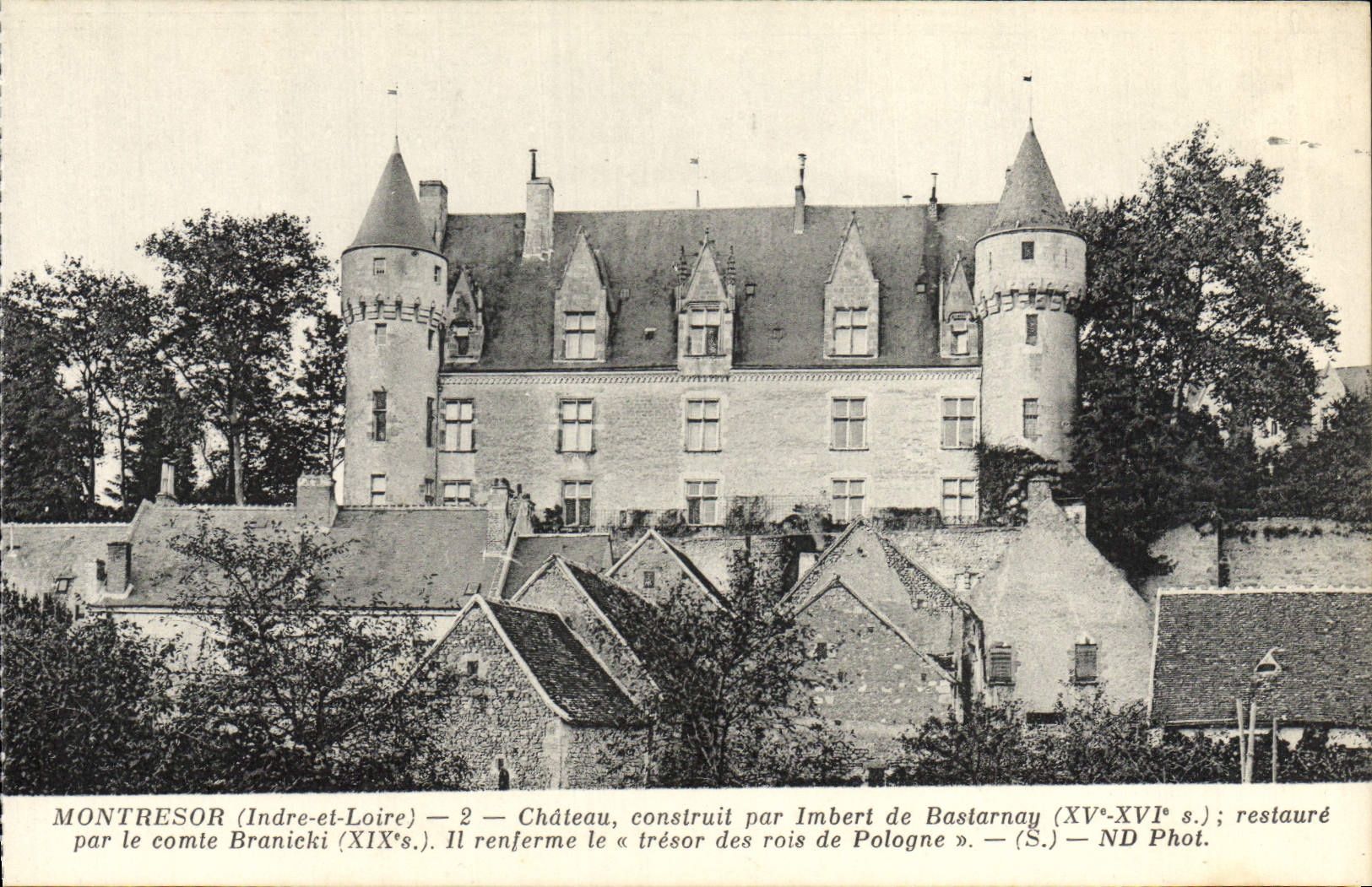 CPA Montresor Chateau 