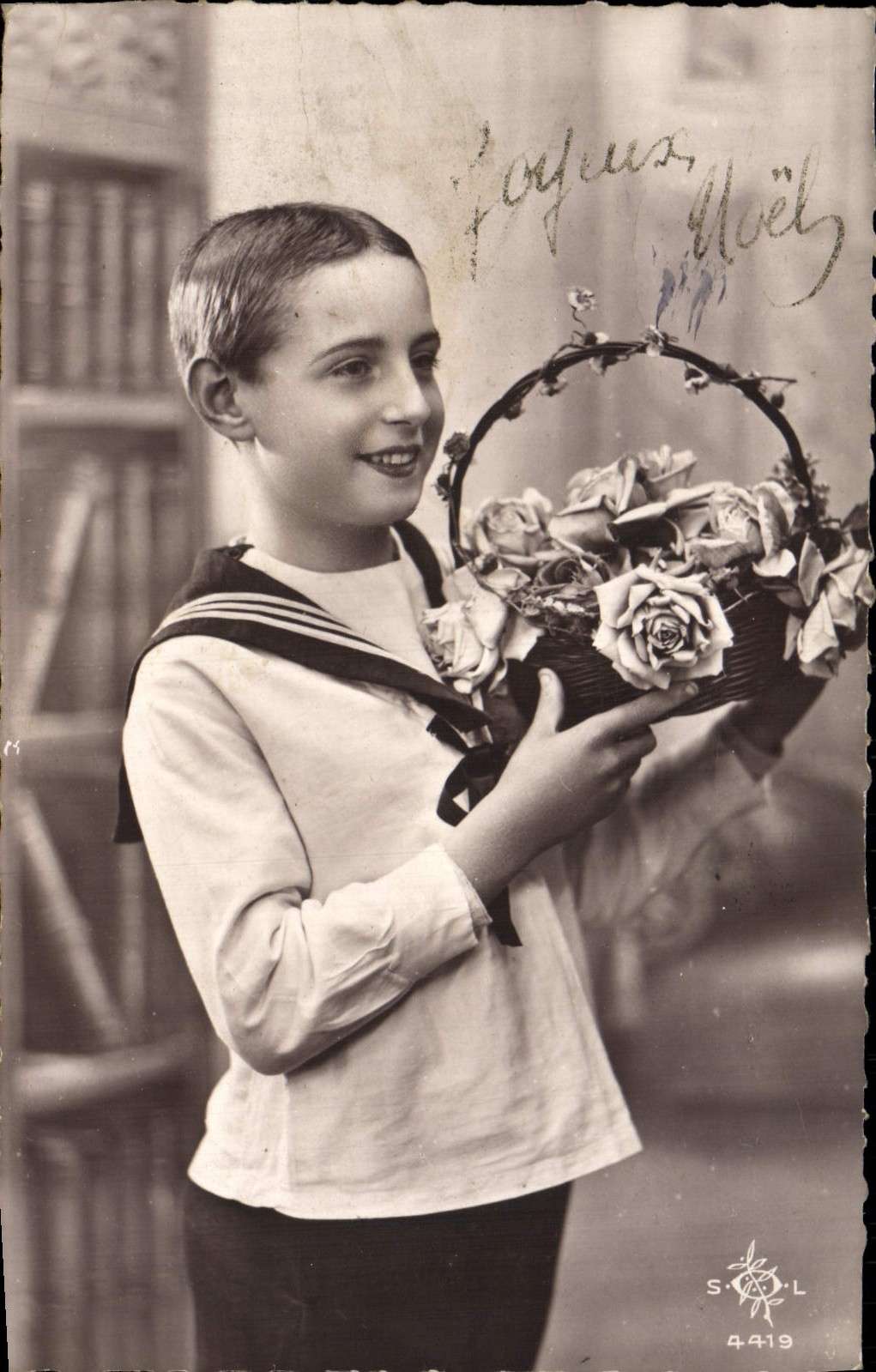 CPA Fantaisie Fleurs Enfant