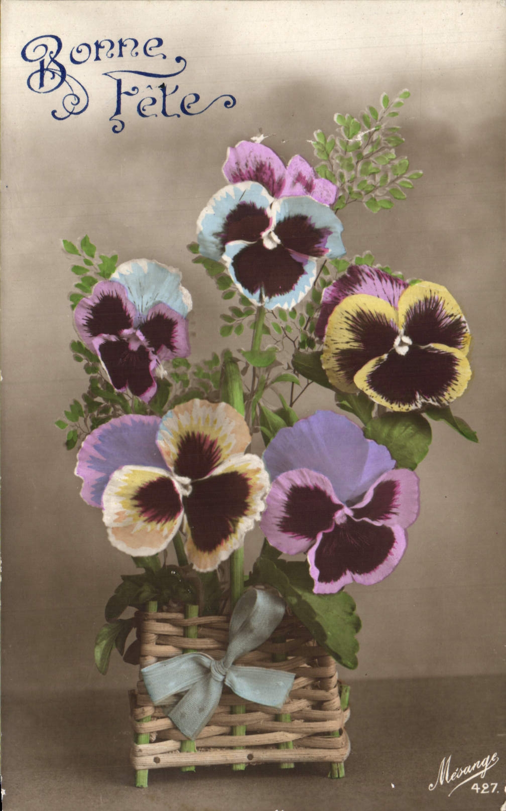 Flores de la fantasía de la POSTAL de la VENDIMIA