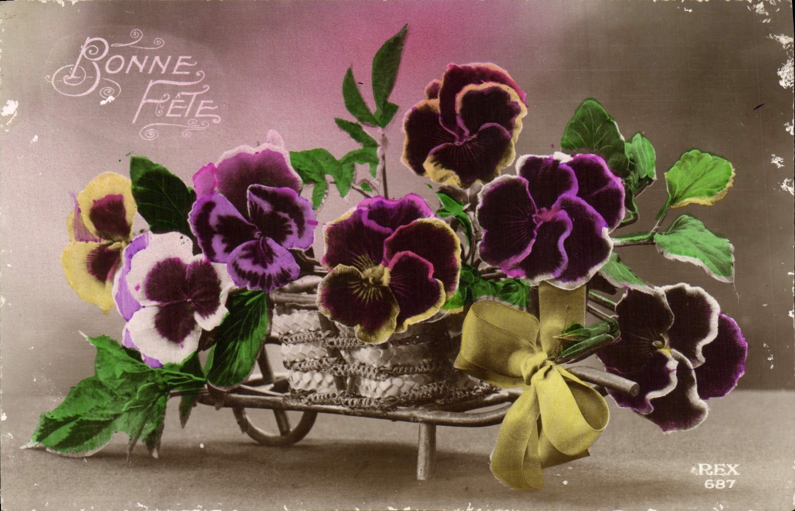 Flores de la fantasía de la POSTAL de la VENDIMIA