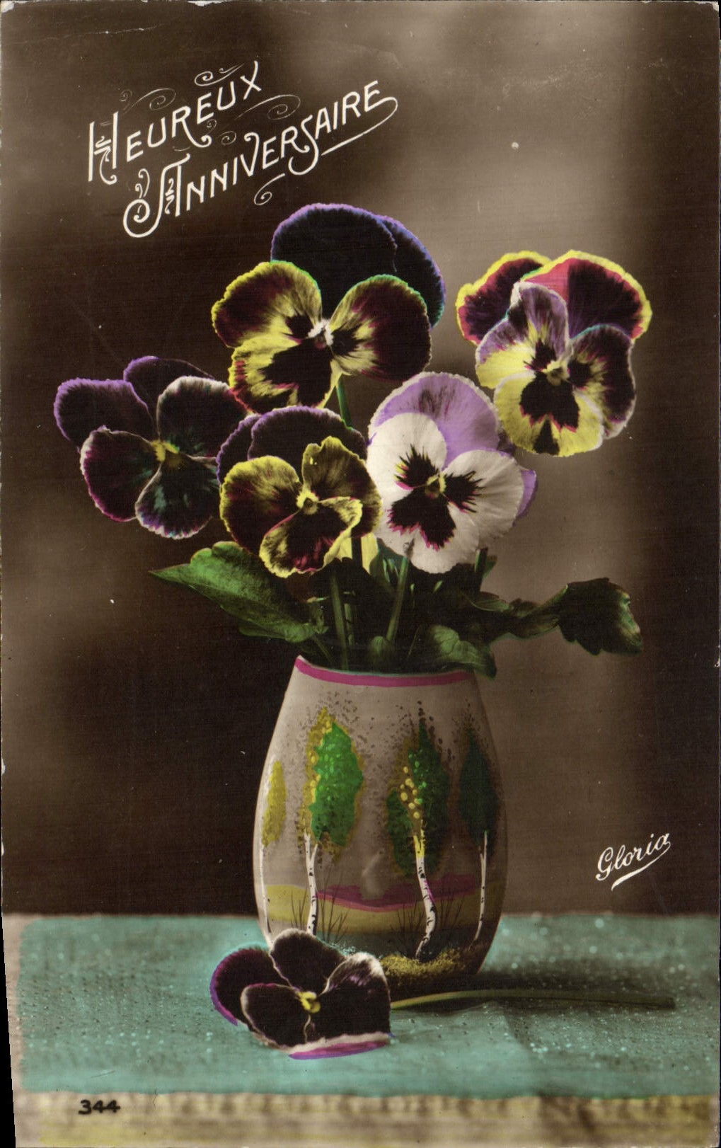Flores de la fantasía de la POSTAL de la VENDIMIA