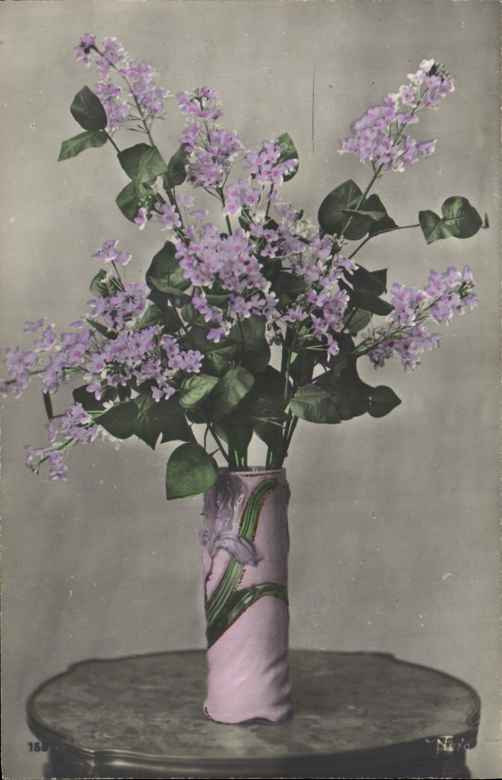 Flores de la fantasía de la POSTAL de la VENDIMIA