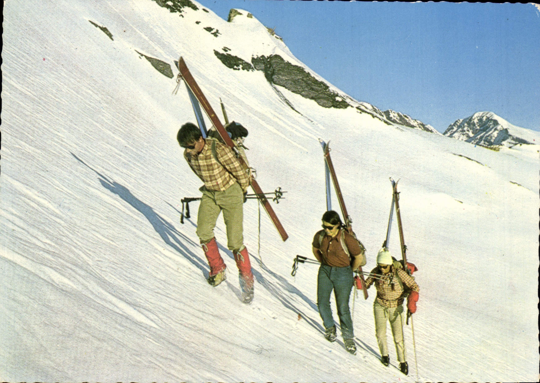 MODERN CARD the rise And difficulties Before the joys and the intoxication of the descent Ski Alpinism