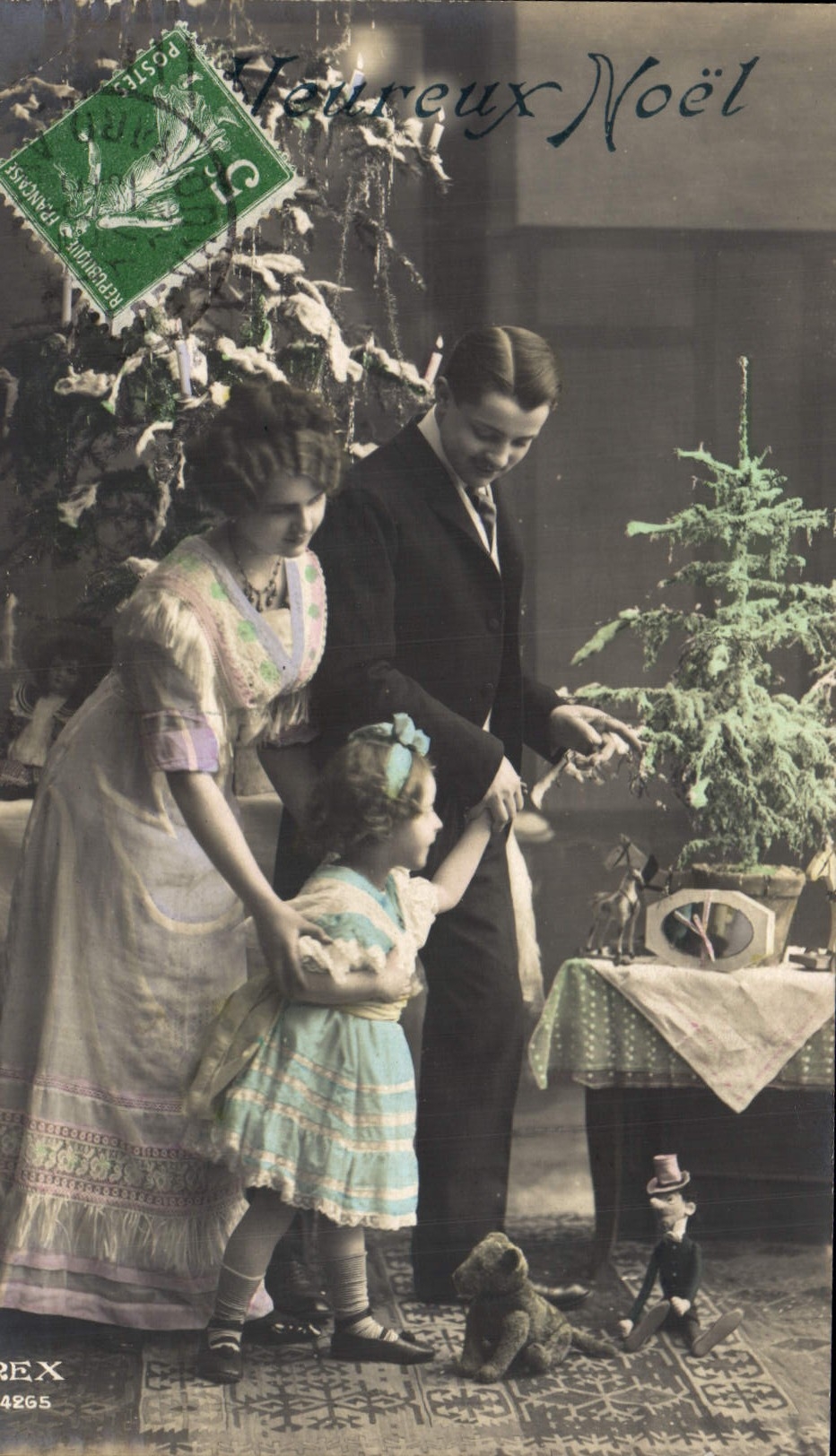 VINTAGE POSTCARD Fantasy Happy Child wife Christmas