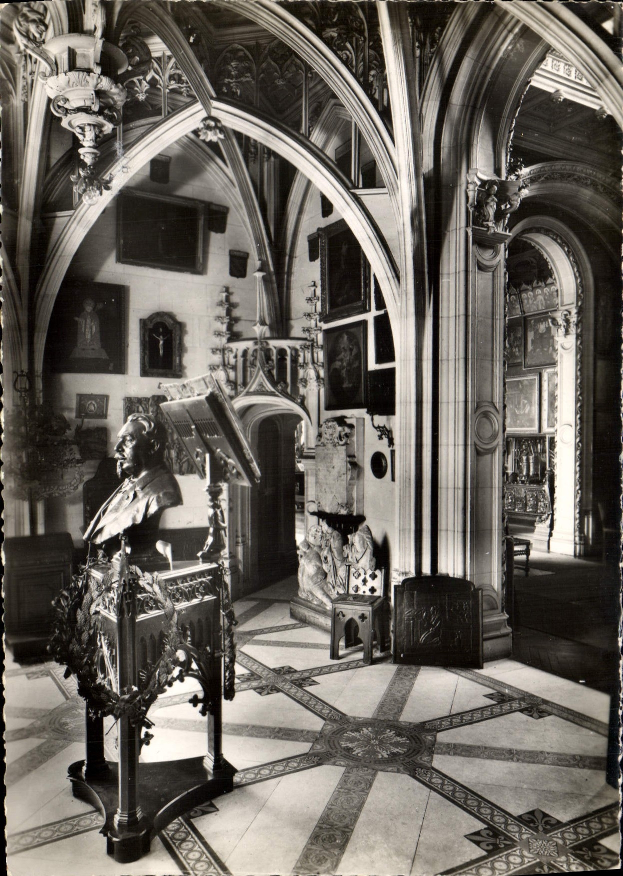 CPM La Benedictine a Fecamp Le musee L'oratoire
