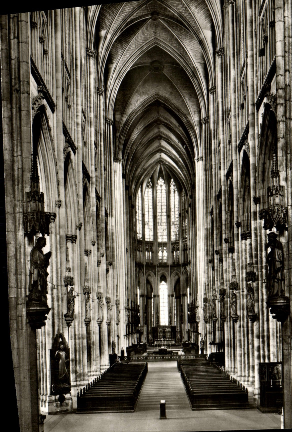 POSTAL MODERNA Dom Mitteschiff de Koln Rnein