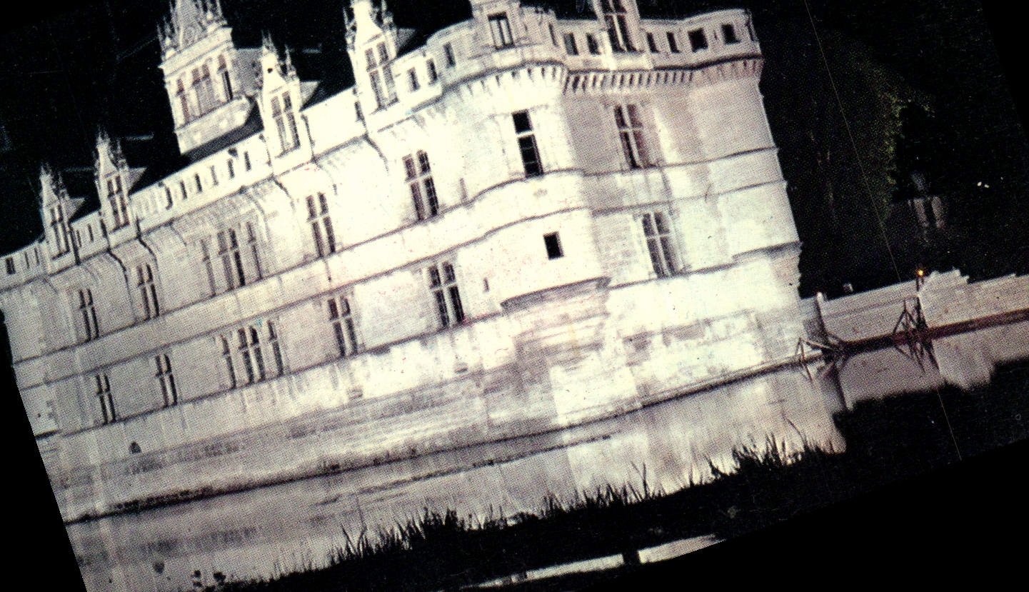 CPM Azay Le Rideau Le Chateau sur l'Indre