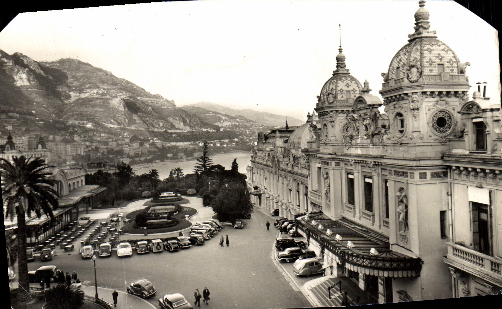 MODERN CARD Cannes Casino and Coffee of Paris