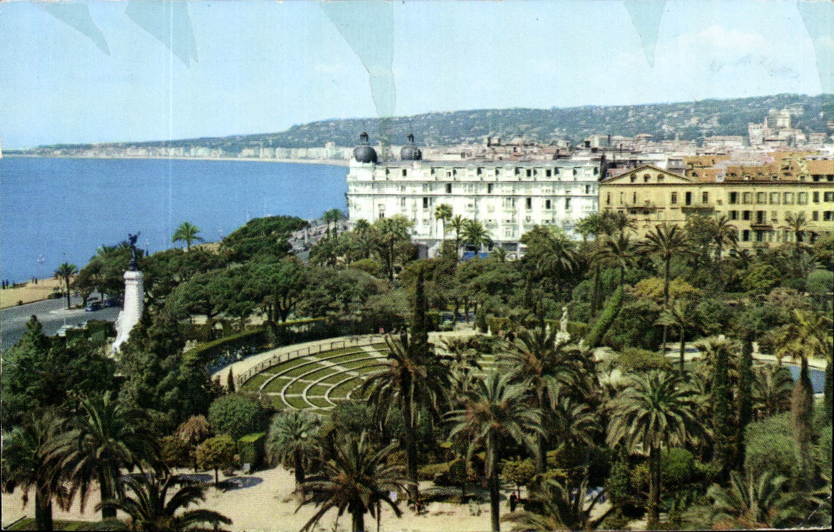 CPM Nice Le Monument du Centenaire Le Theatre de Verdure et l'Hotel Ruhl
