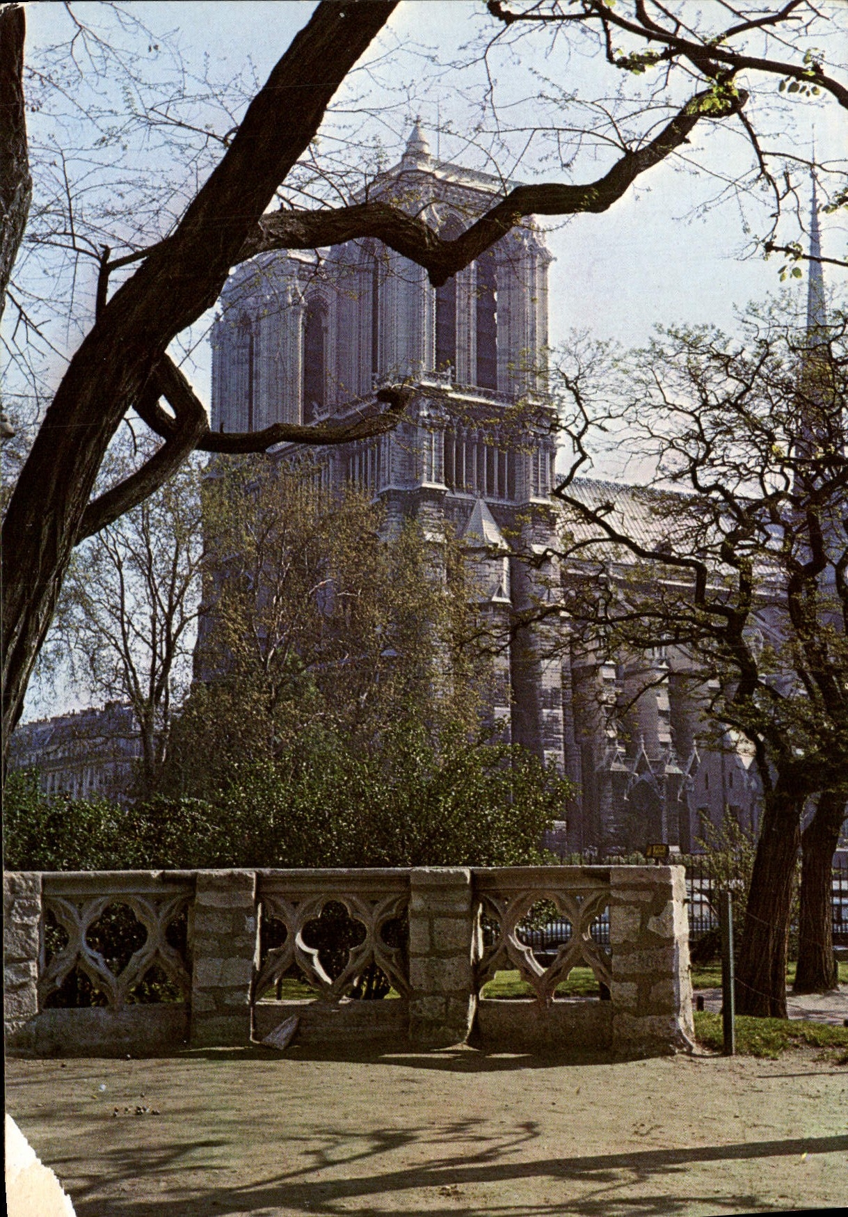 MODERN CARD Paris Notre Dame