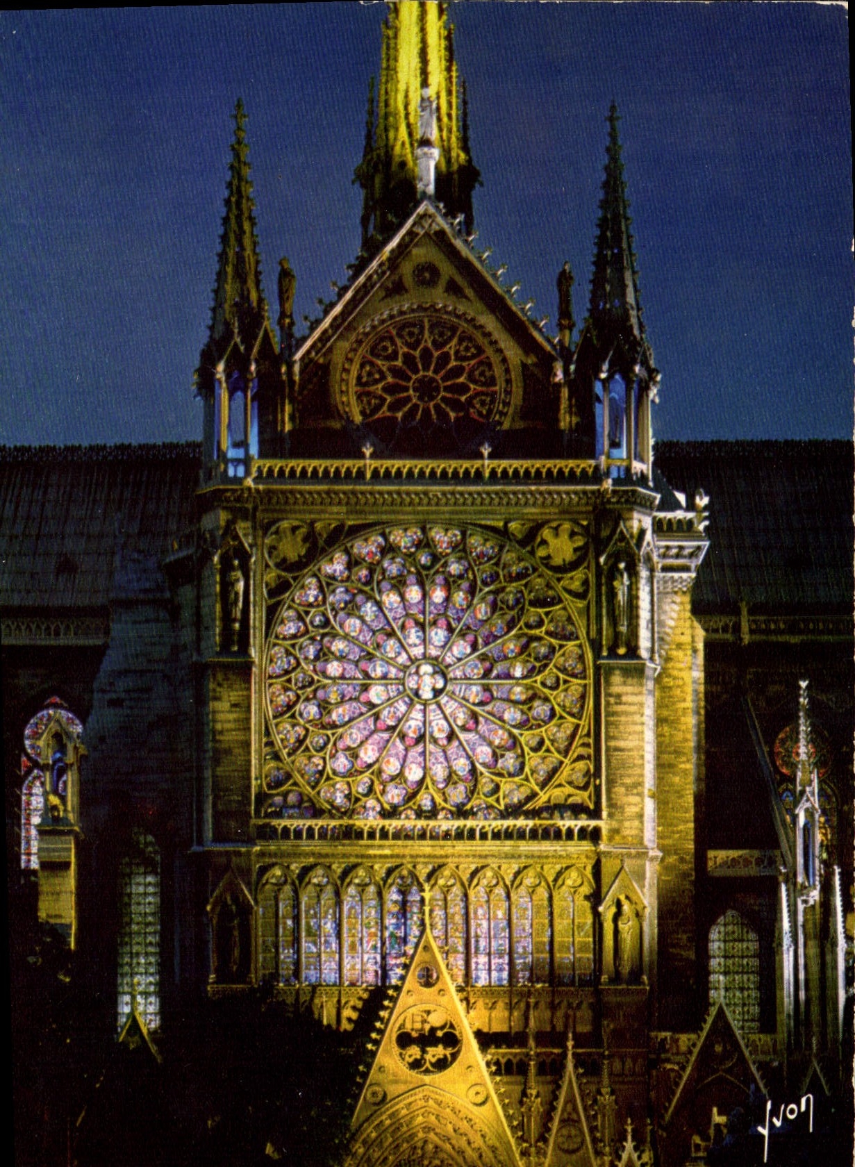 CPM Paris Notre Dame illuminations Son et Lumiere