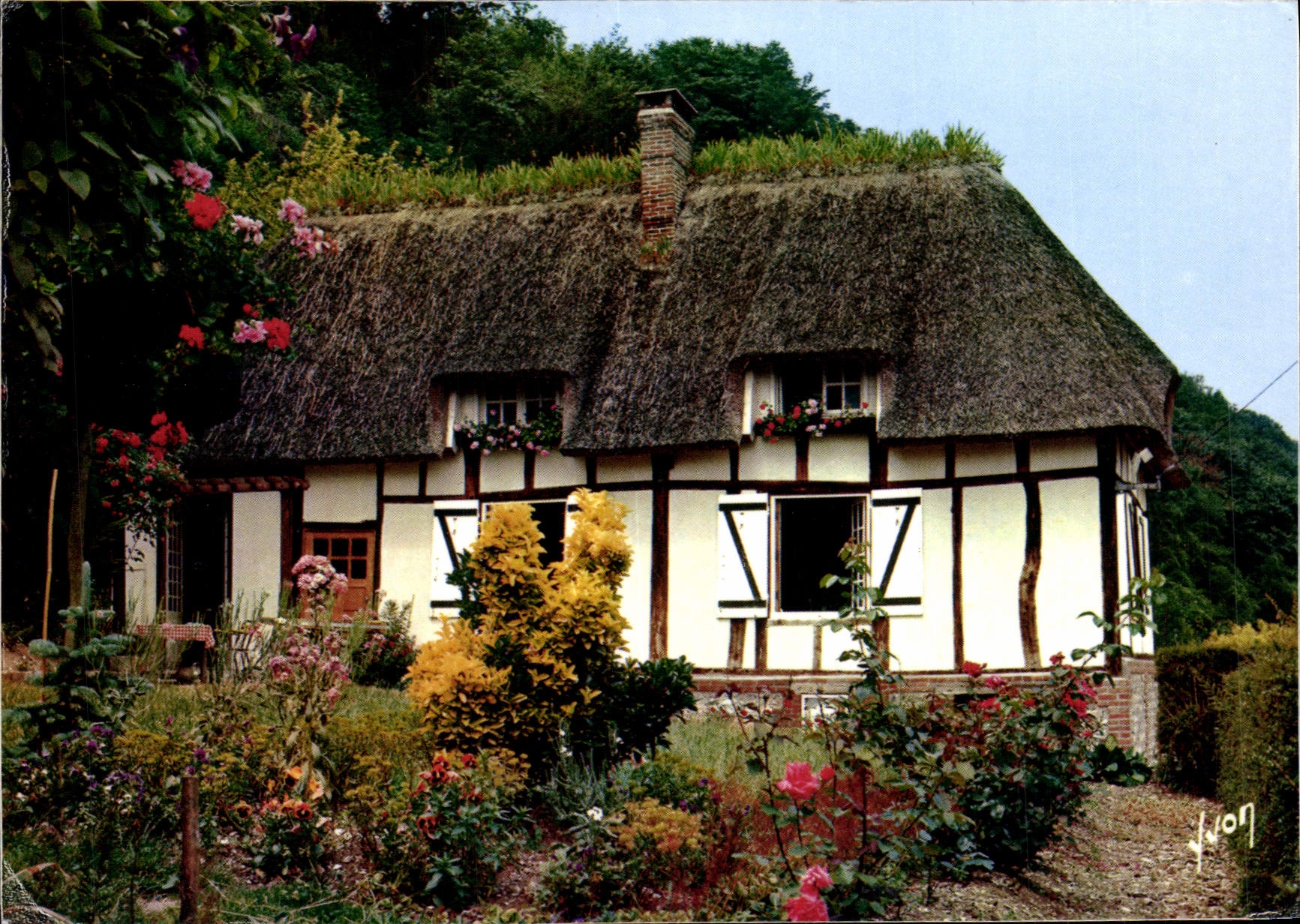 POSTAL MODERNA casa de Normandía