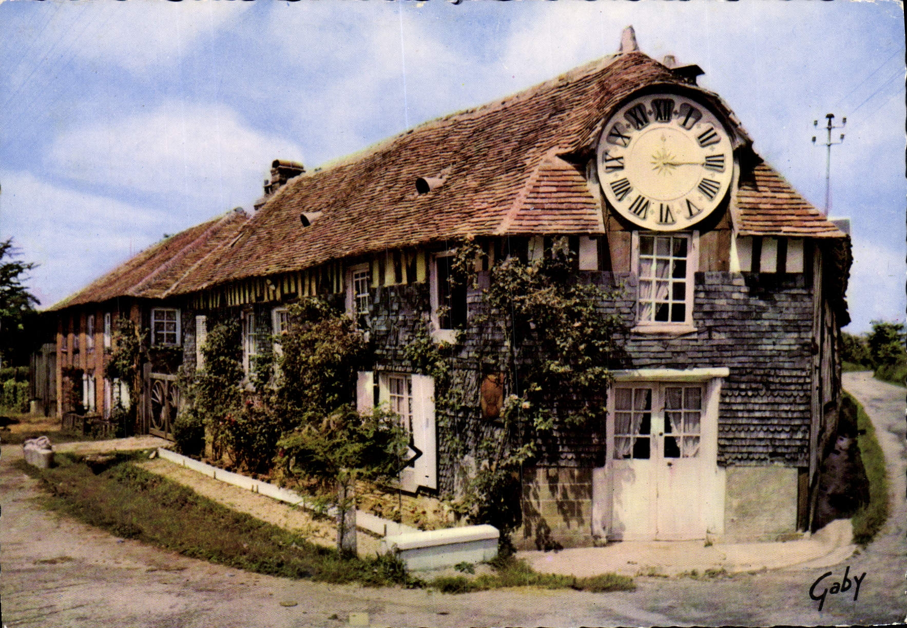 CPM Maison Normande La Maison du Cadran 