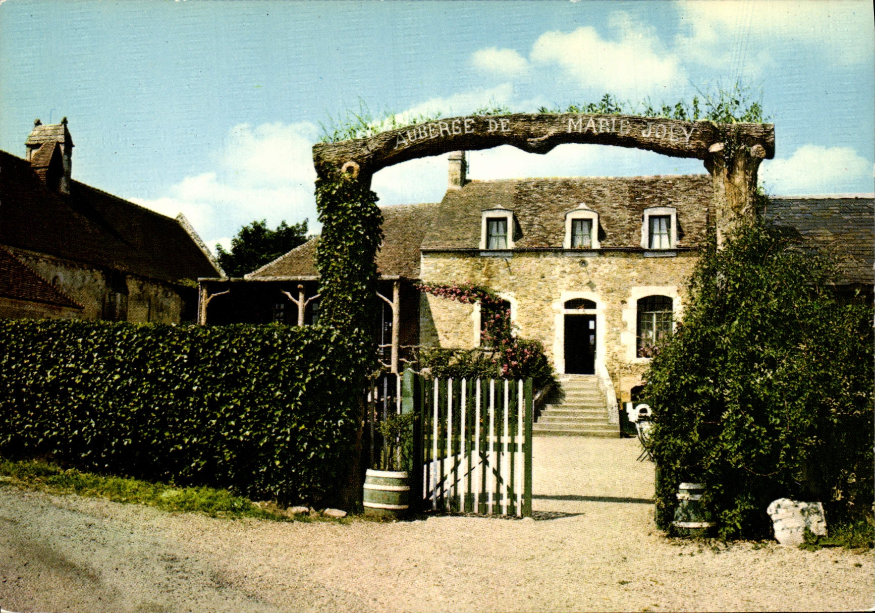 MODERN CARD Potignu Inn of Jolly Mount