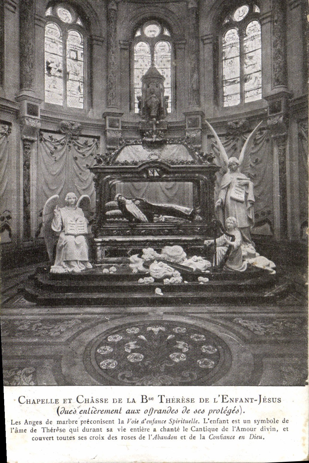 POSTAL MODERNA la cámara acorazada y expulsa de la Teresa del niño Jesús Lisieux Ange