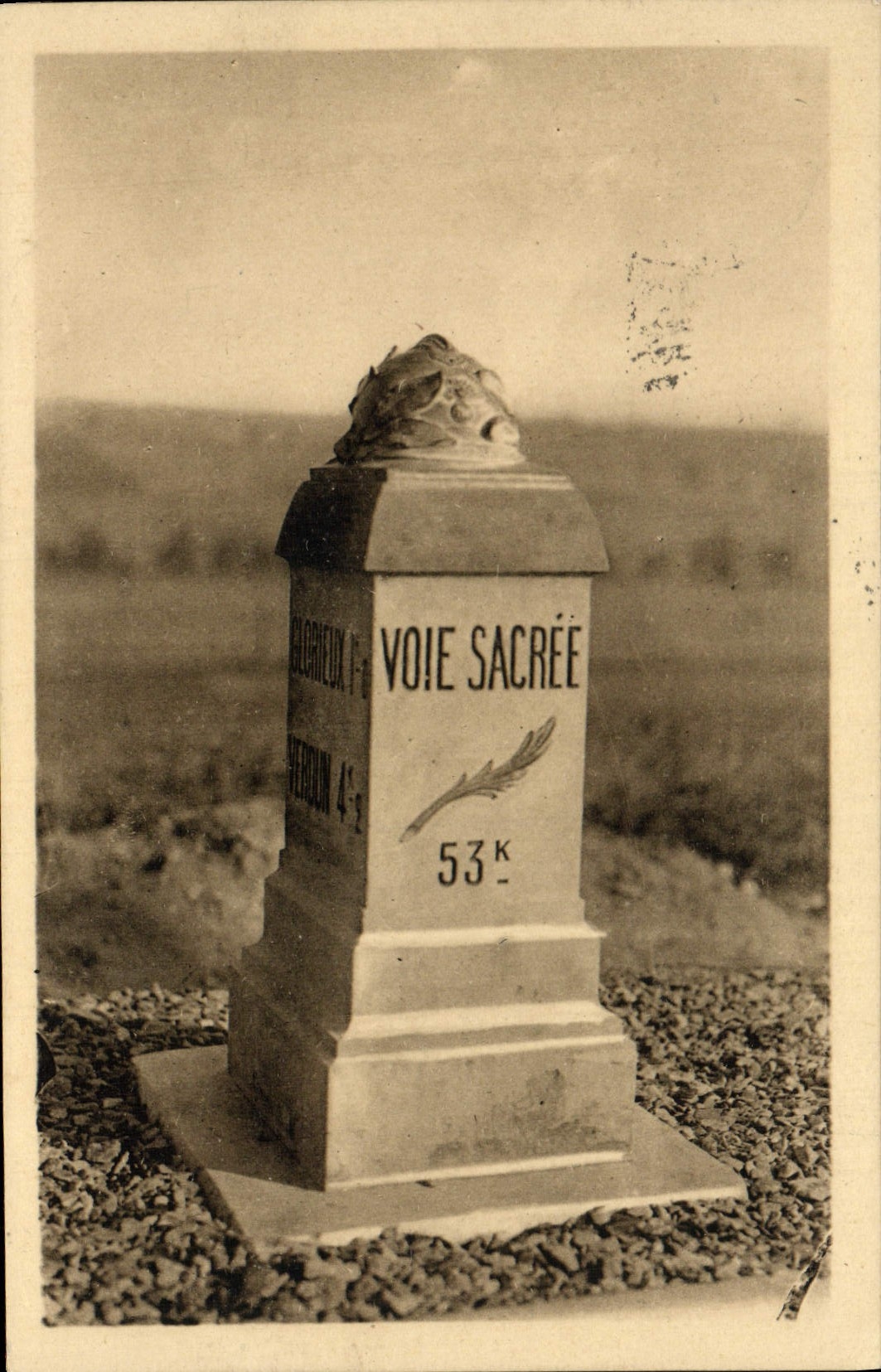 Conmemorativo llevada POSTAL de la VENDIMIA de la ruta de Sacree de la manera de la barra el duque tiene Verdún Militaria