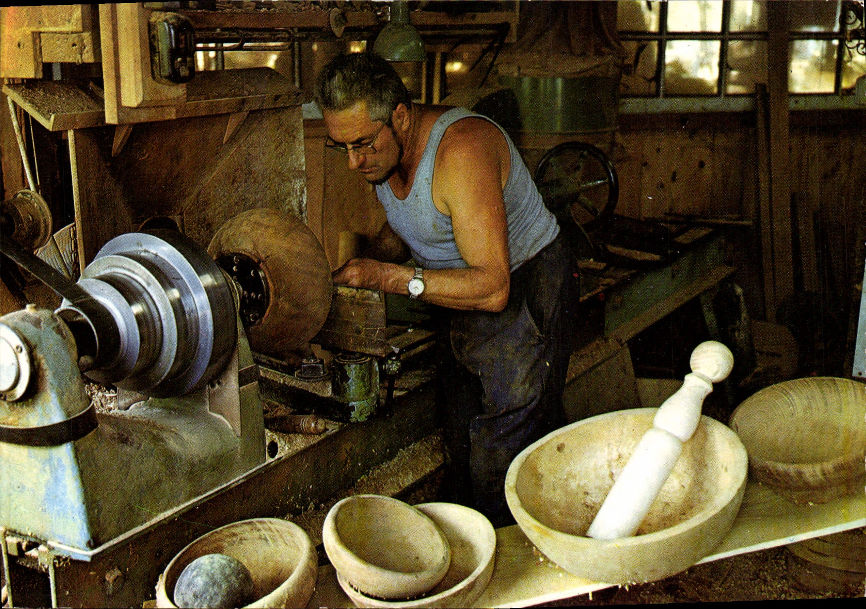 MODERN CARD Companions of Yesterday And Aujourd Today the Wood turner