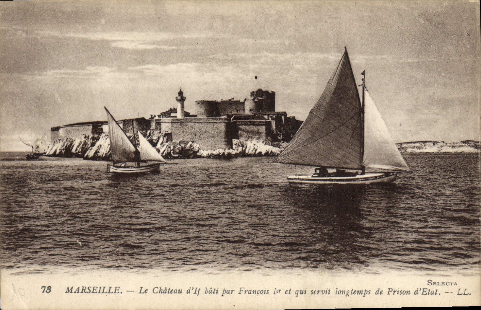 CPA Marseille Le Chatau d'lf Bateau