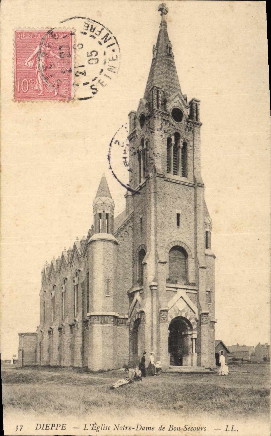 POSTAL Dieppe de la VENDIMIA la iglesia Notre Dame De Bon Help