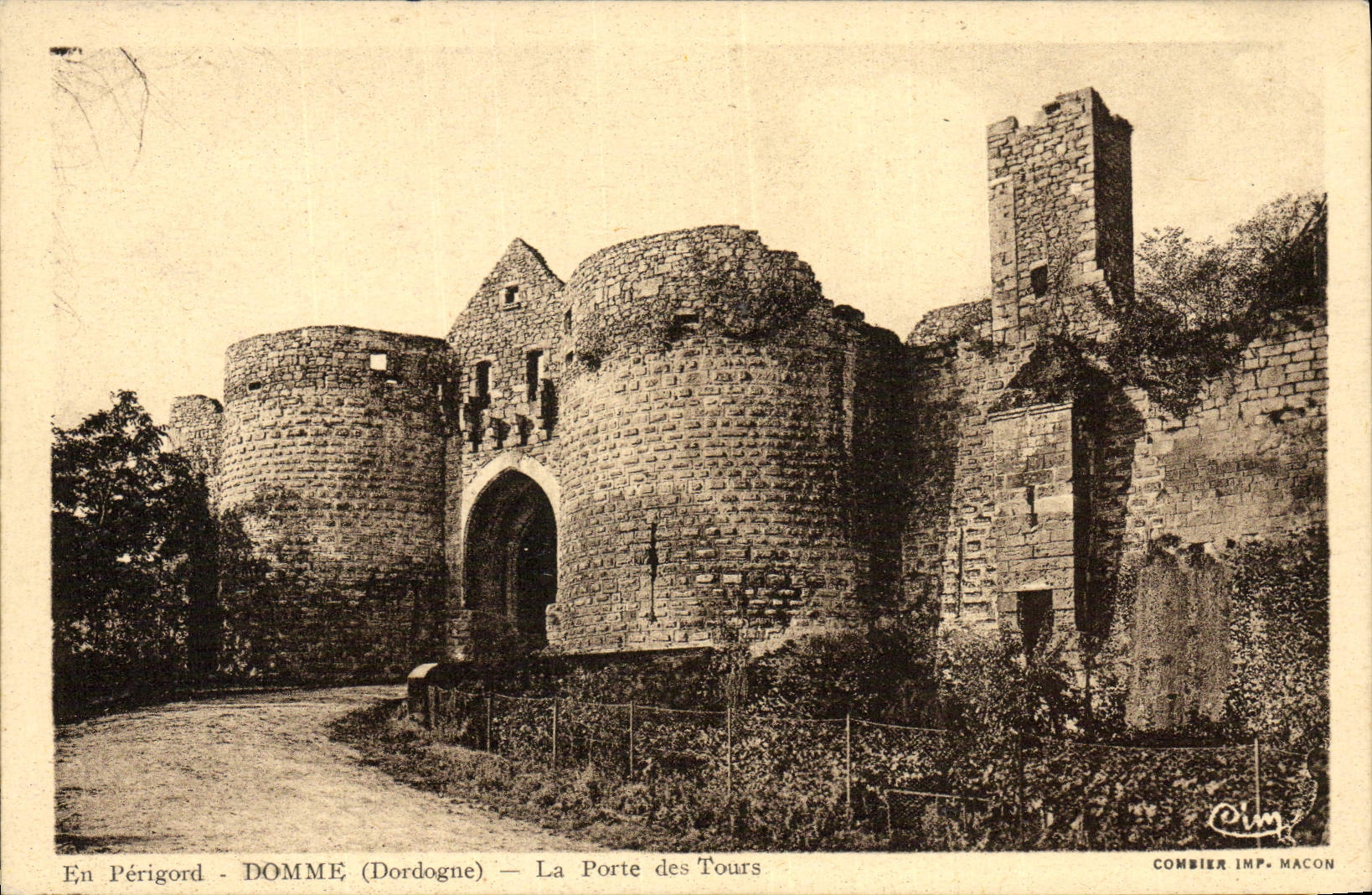 CPA Domme La Porte des Tours