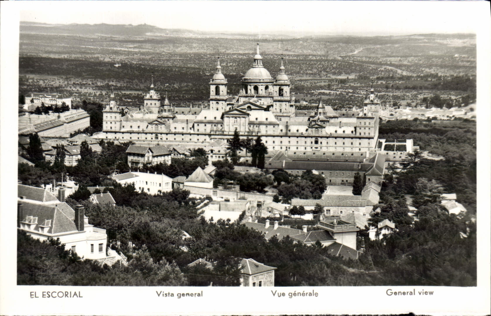 CPA El Escorial Vue Generale