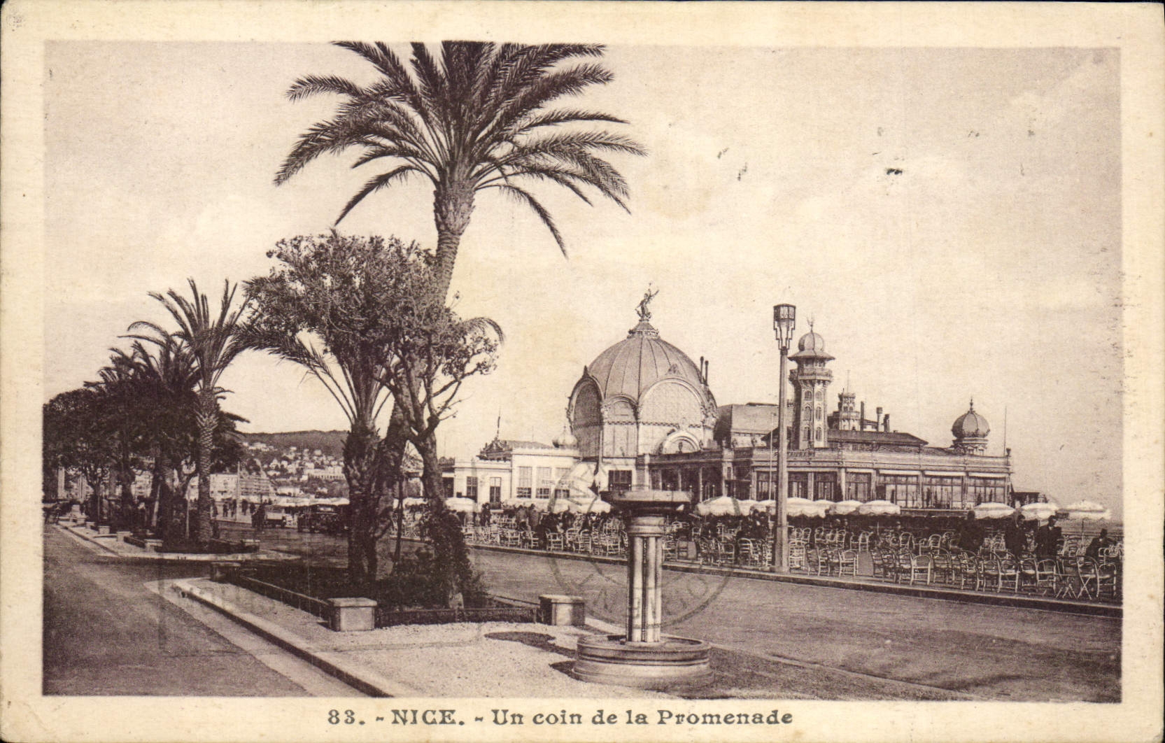 CPA Nice Un coin de la Promenade 
