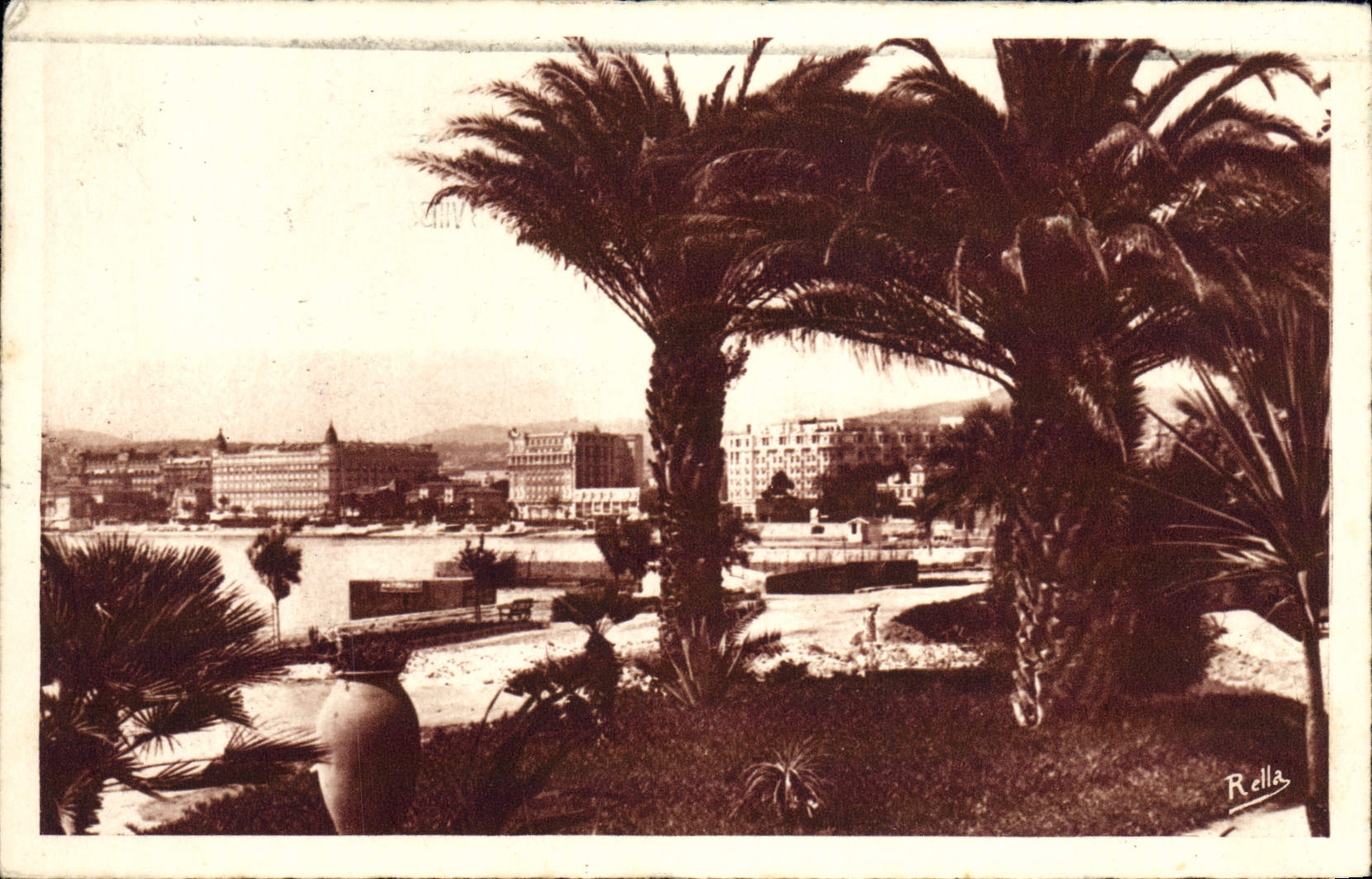 VINTAGE POSTCARD Cannes large hotels of the Small cross seen of the Garden of Hesperides